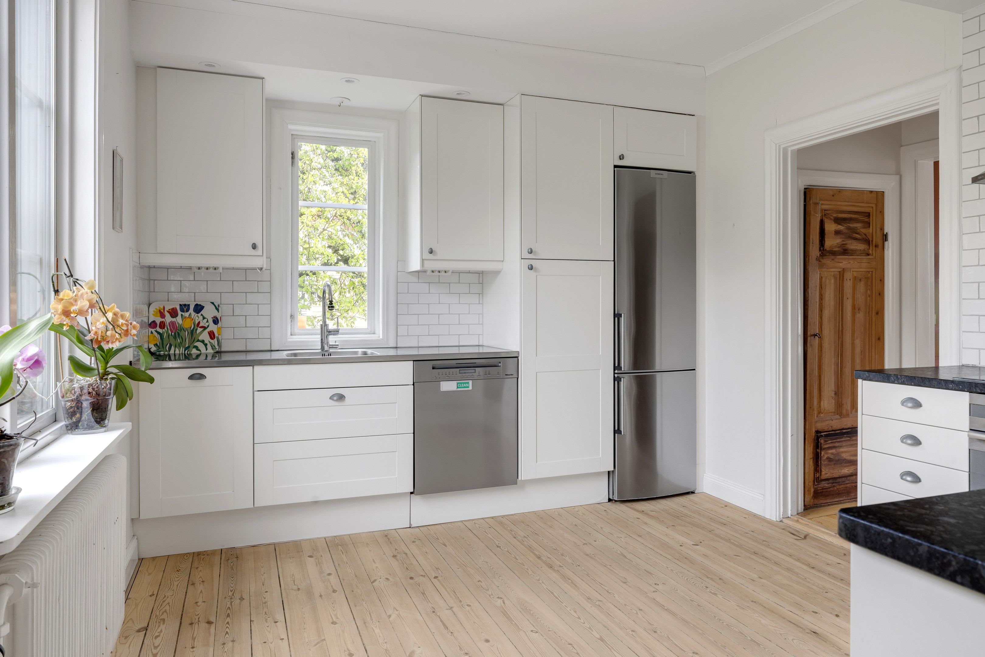Bostadsbild från Valhallagatan 27, Såld i Främre Svartbäcken, Uppsala