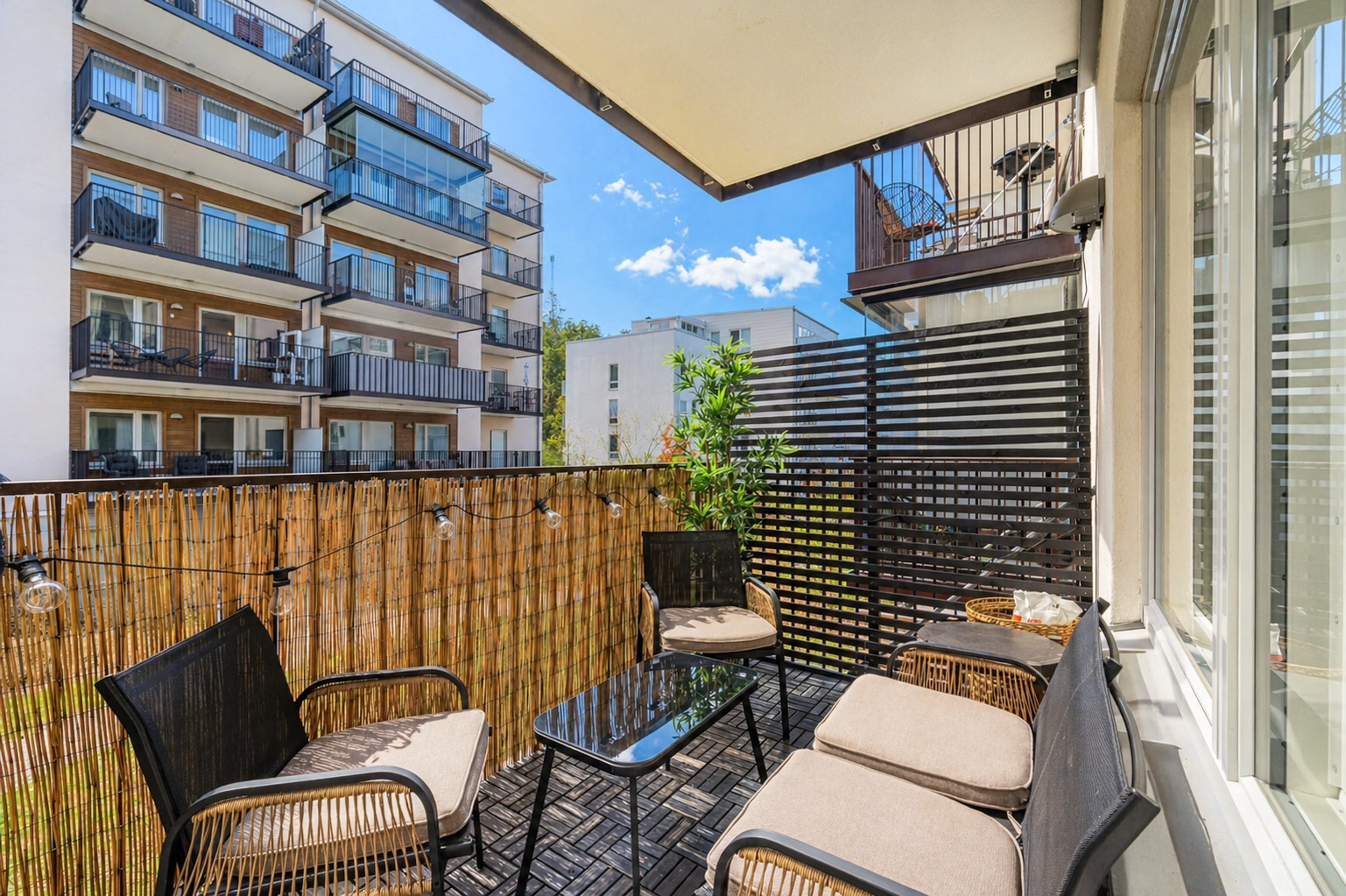 Bostadsbild från Hovslagarevägen 19, Till salu i Sollentuna - Edsängen, Sollentuna