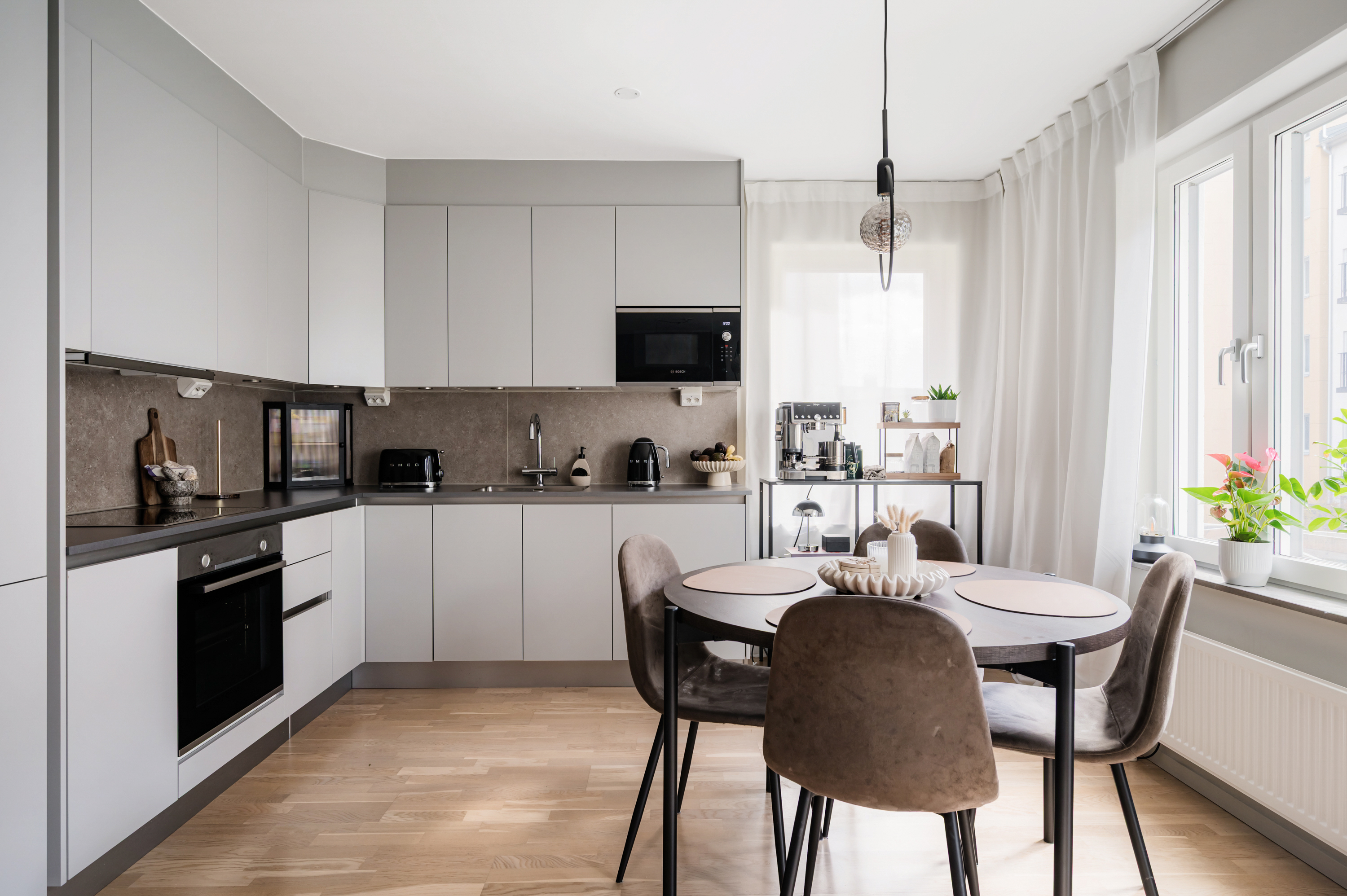 Bostadsbild från Hovslagarevägen 19, Till salu i Sollentuna - Edsängen, Sollentuna