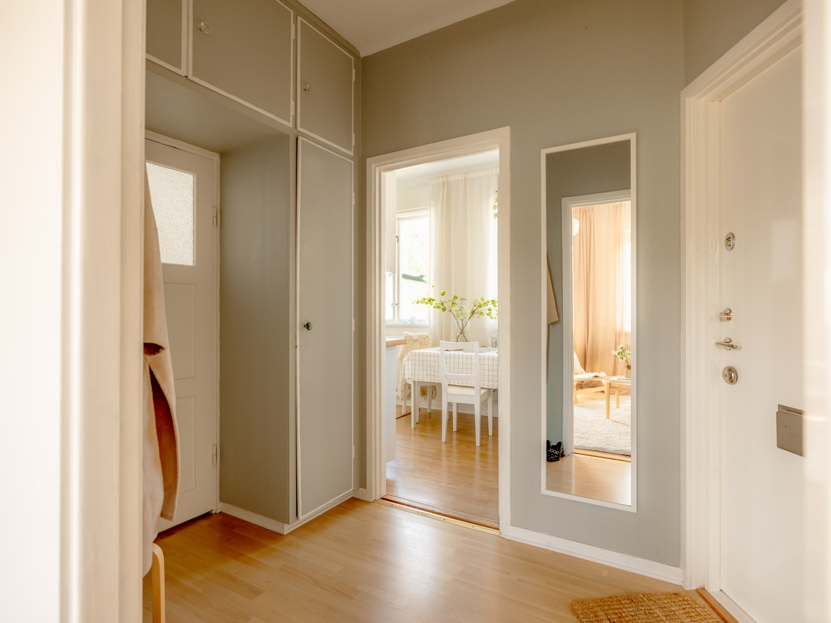 Bostadsbild från Kransbindarvägen 21, Såld i Midsommarkransen, Stockholm
