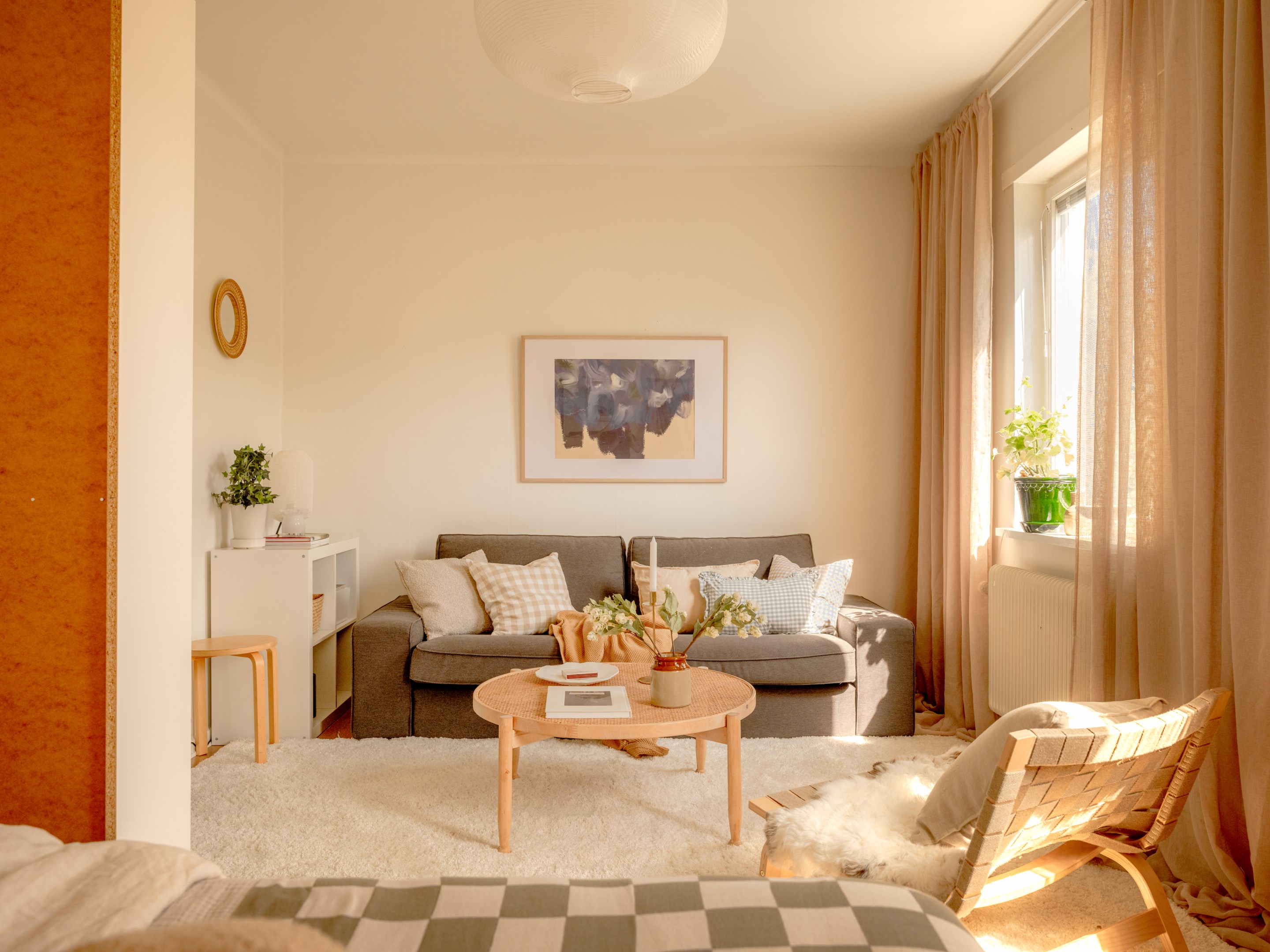 Bostadsbild från Kransbindarvägen 21, Såld i Midsommarkransen, Stockholm