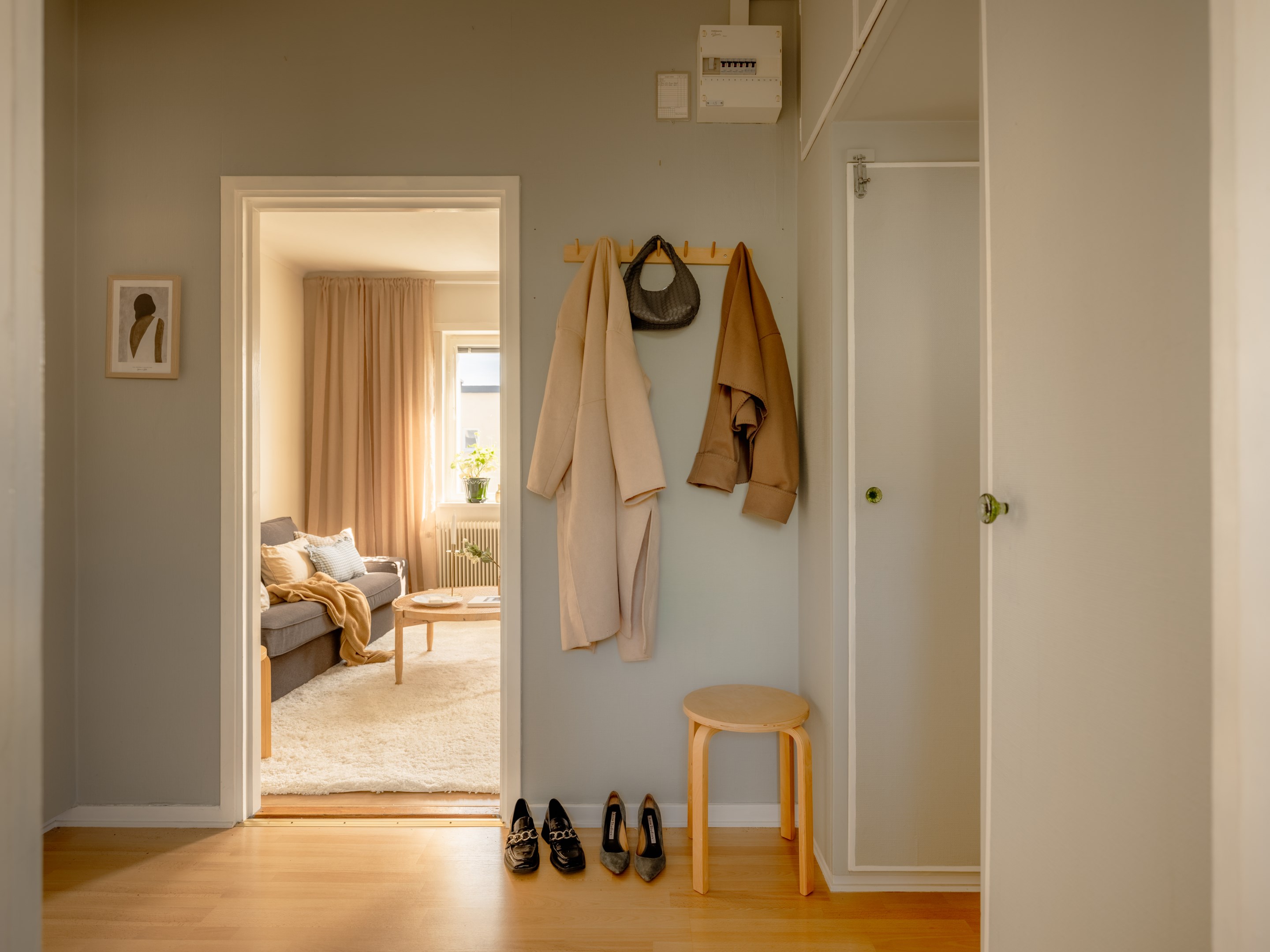 Bostadsbild från Kransbindarvägen 21, Såld i Midsommarkransen, Stockholm