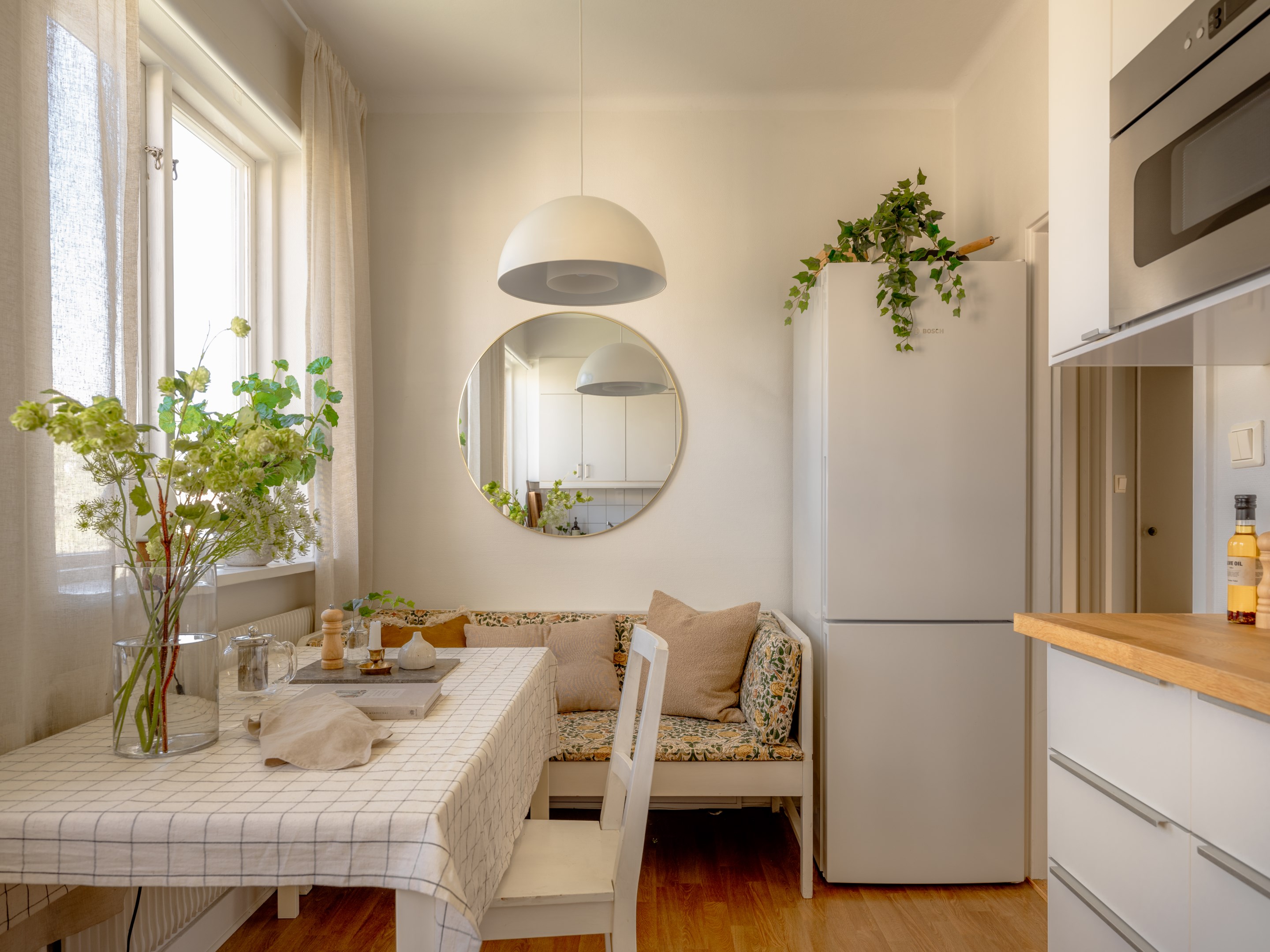 Bostadsbild från Kransbindarvägen 21, Såld i Midsommarkransen, Stockholm