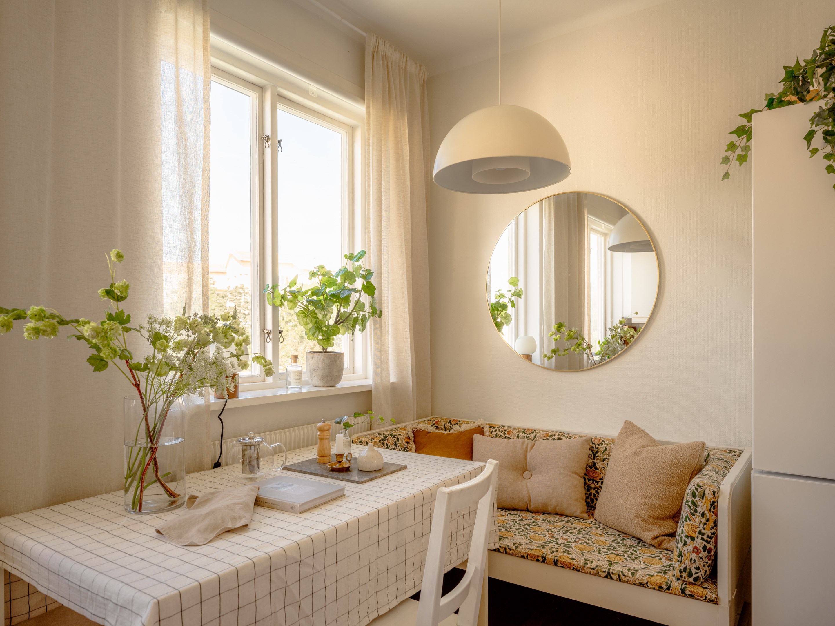 Bostadsbild från Kransbindarvägen 21, Såld i Midsommarkransen, Stockholm