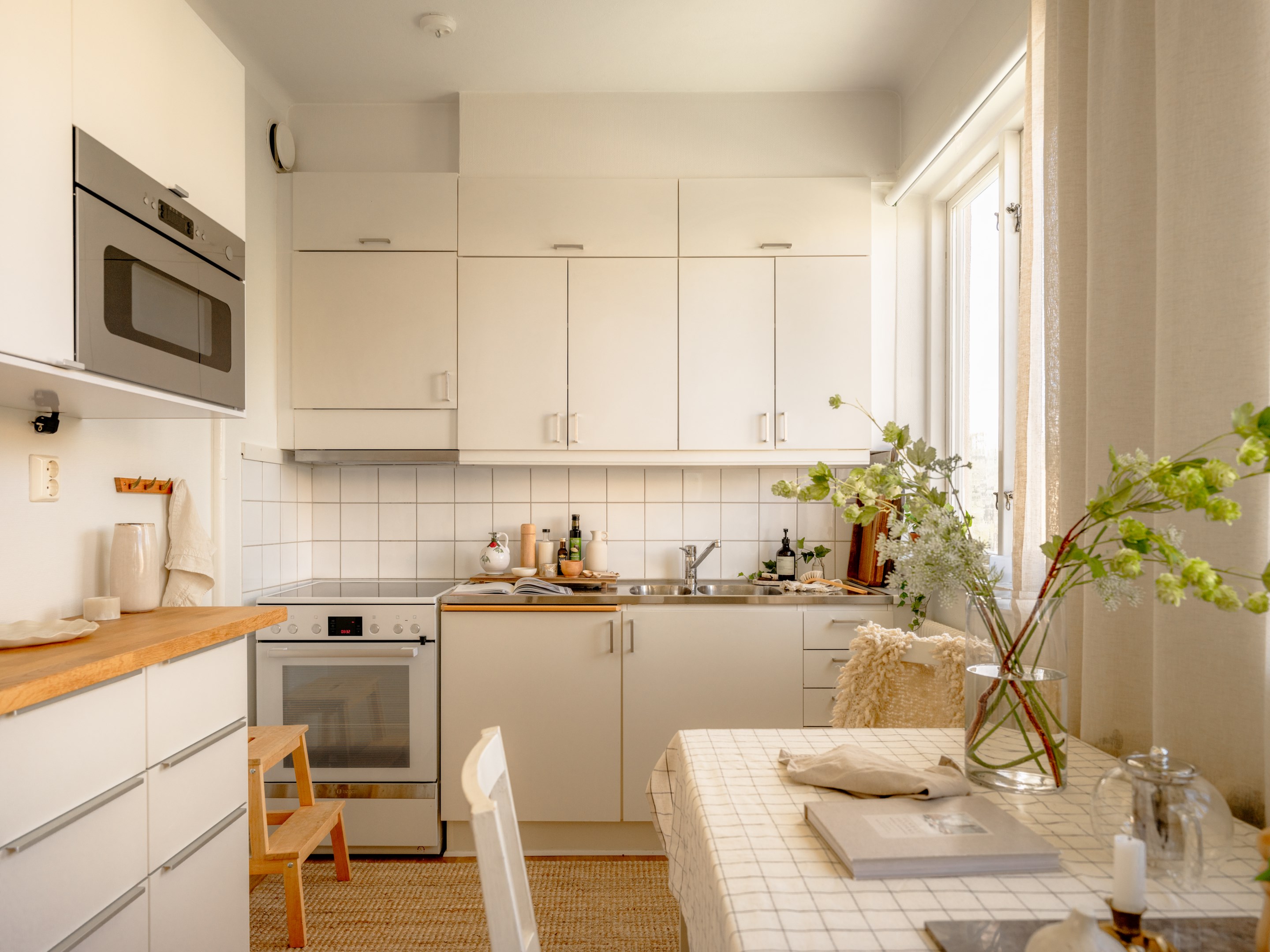 Bostadsbild från Kransbindarvägen 21, Såld i Midsommarkransen, Stockholm