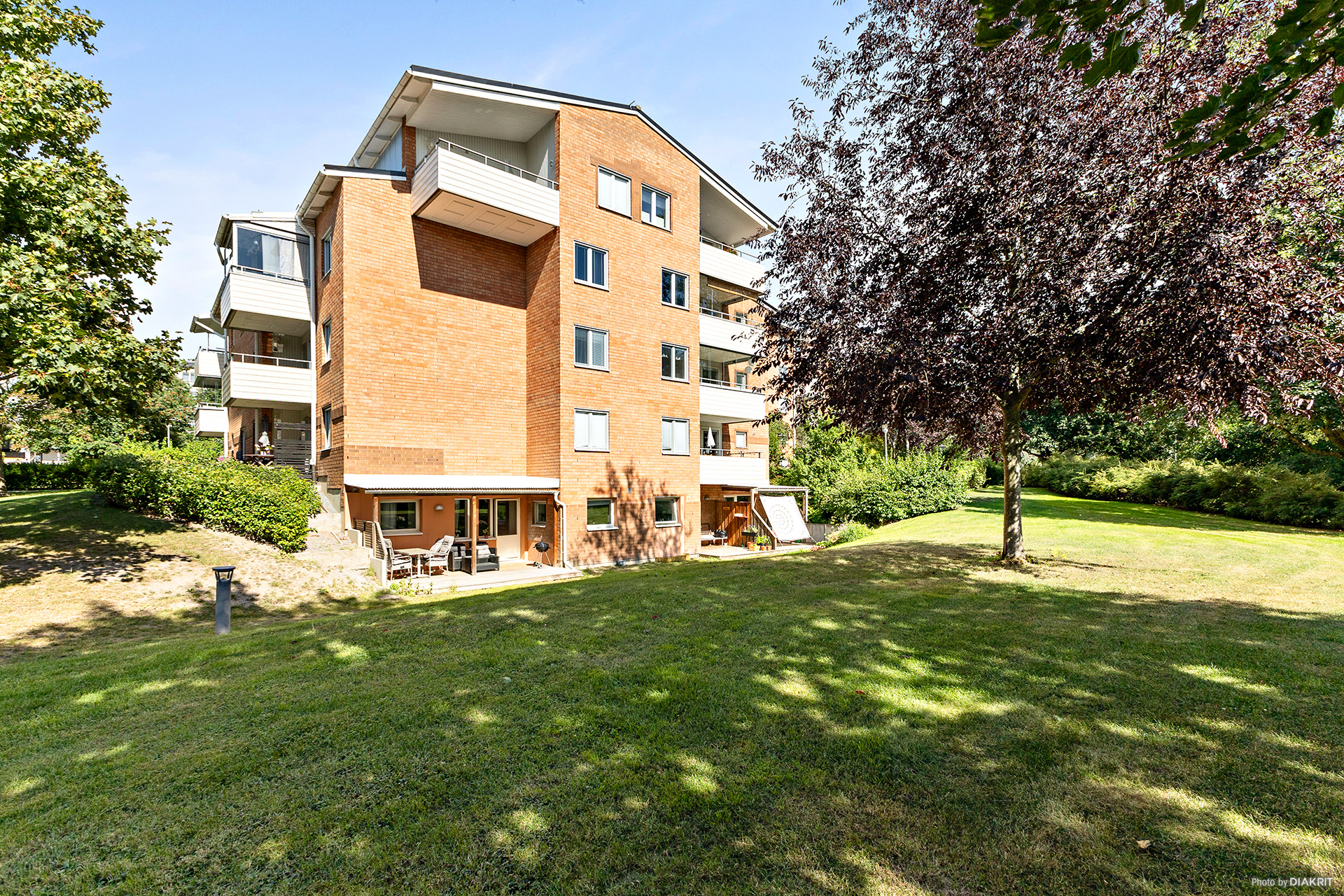 Bostadsbild från Kvartalsvägen 16, Till salu i Jakobsberg, Järfälla