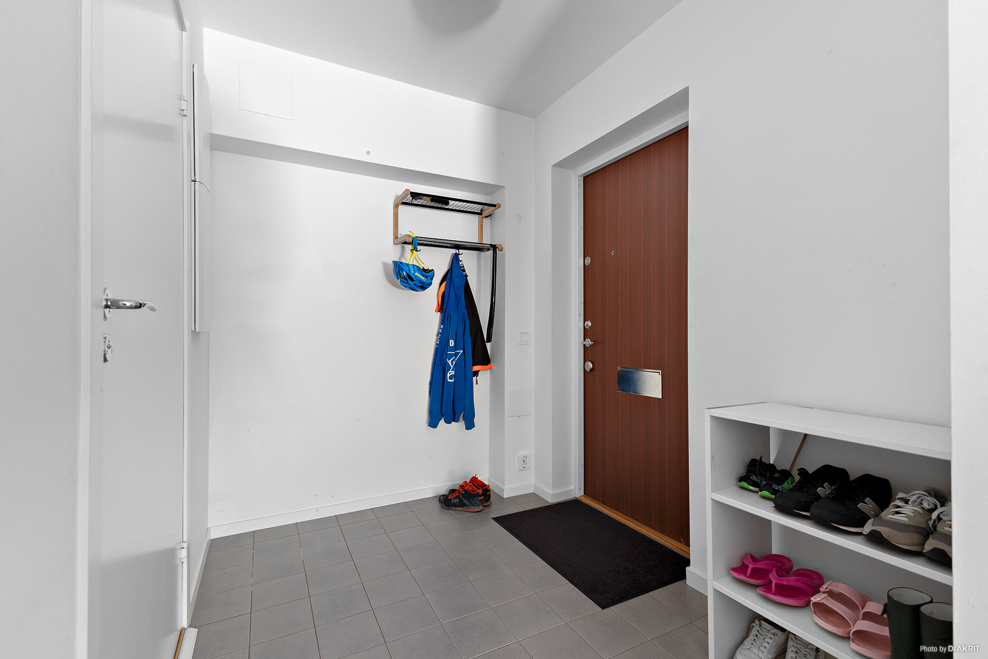 Bostadsbild från Kvartalsvägen 16, Till salu i Jakobsberg, Järfälla