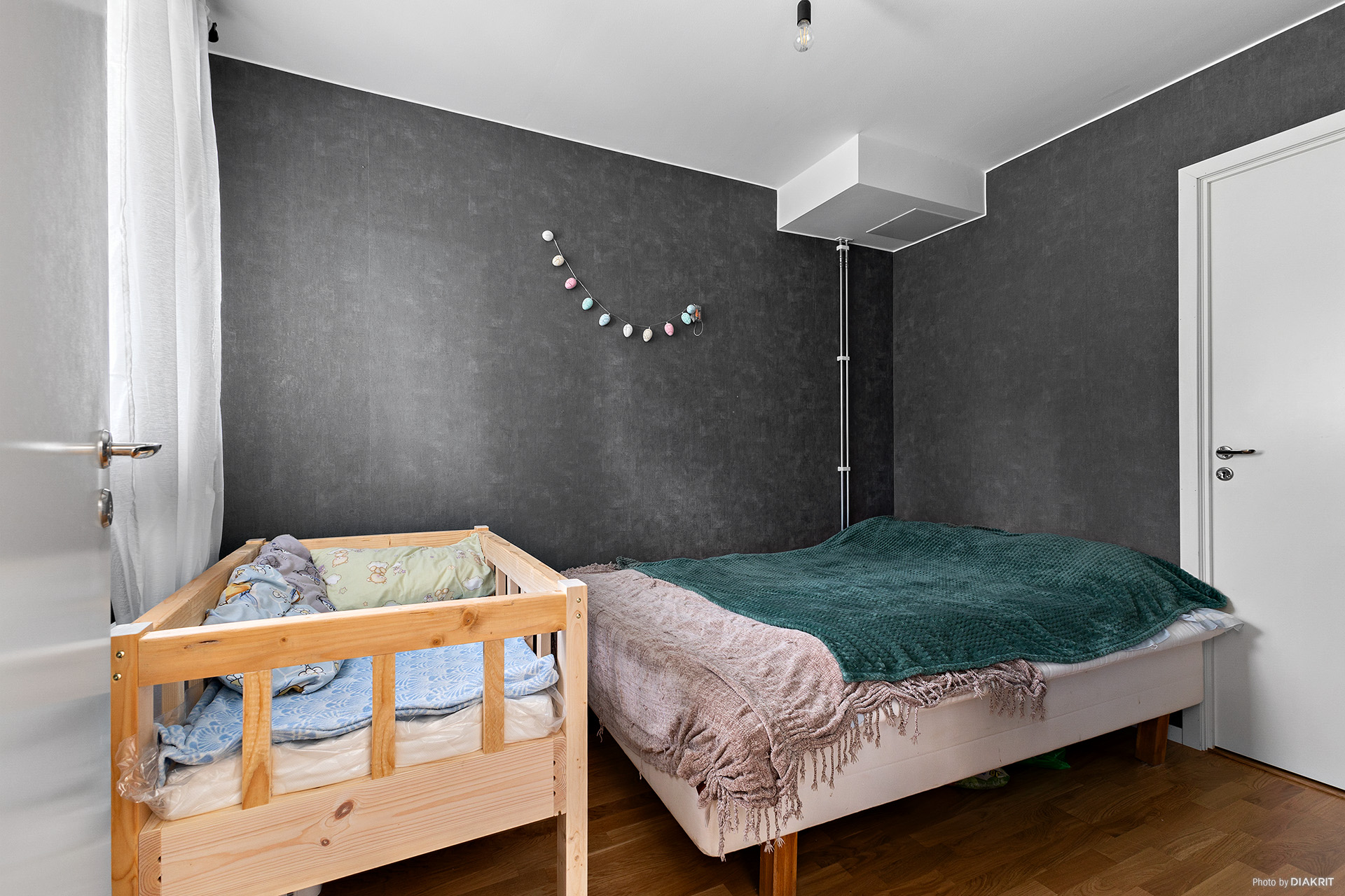 Bostadsbild från Kvartalsvägen 16, Till salu i Jakobsberg, Järfälla