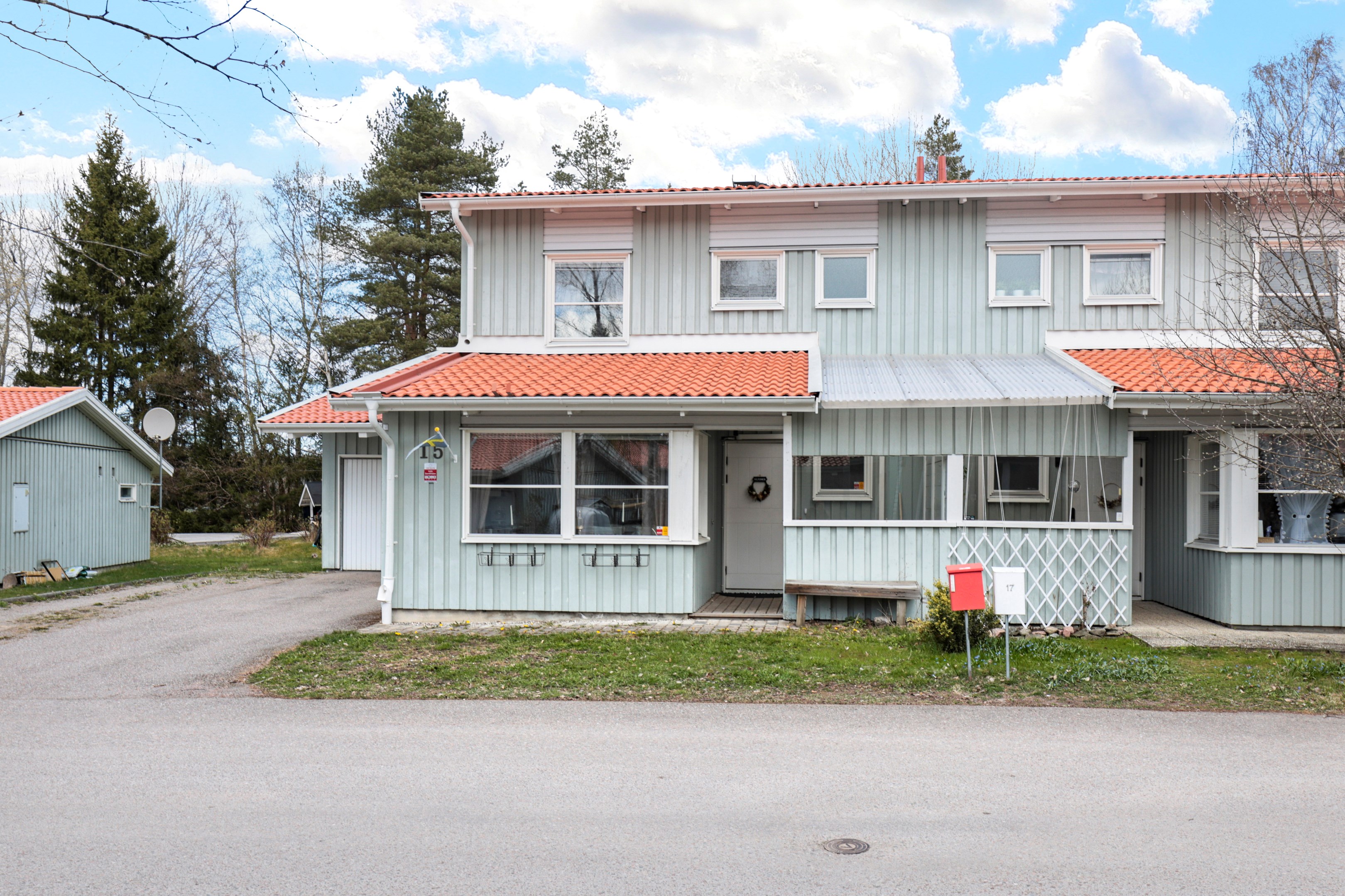 Bostadsbild från Johan Marméns väg 15, Till salu i Alunda, Östhammar