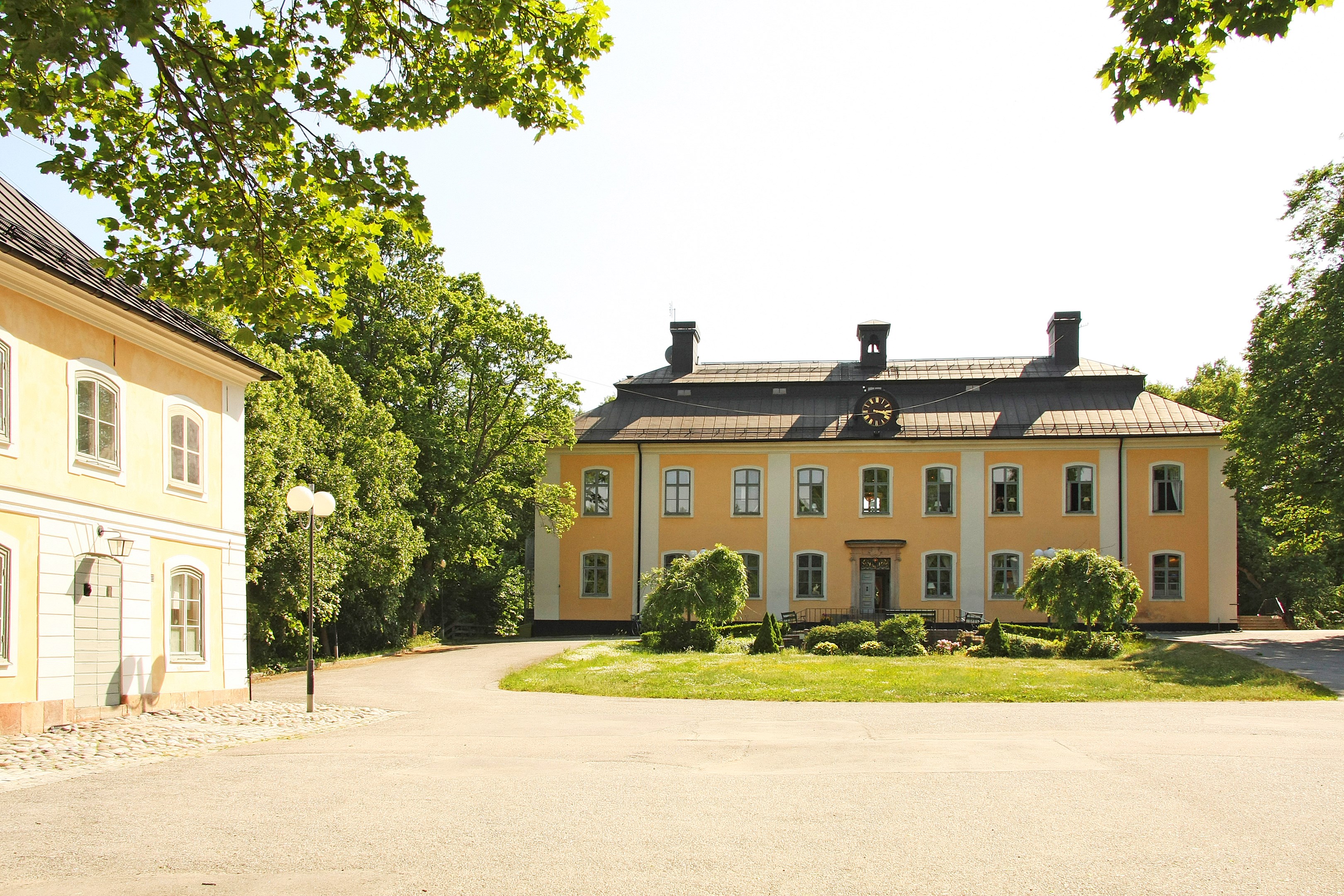 Bostadsbild från Sedumbacken 40, Till salu i Bromma - Riksby, Stockholm