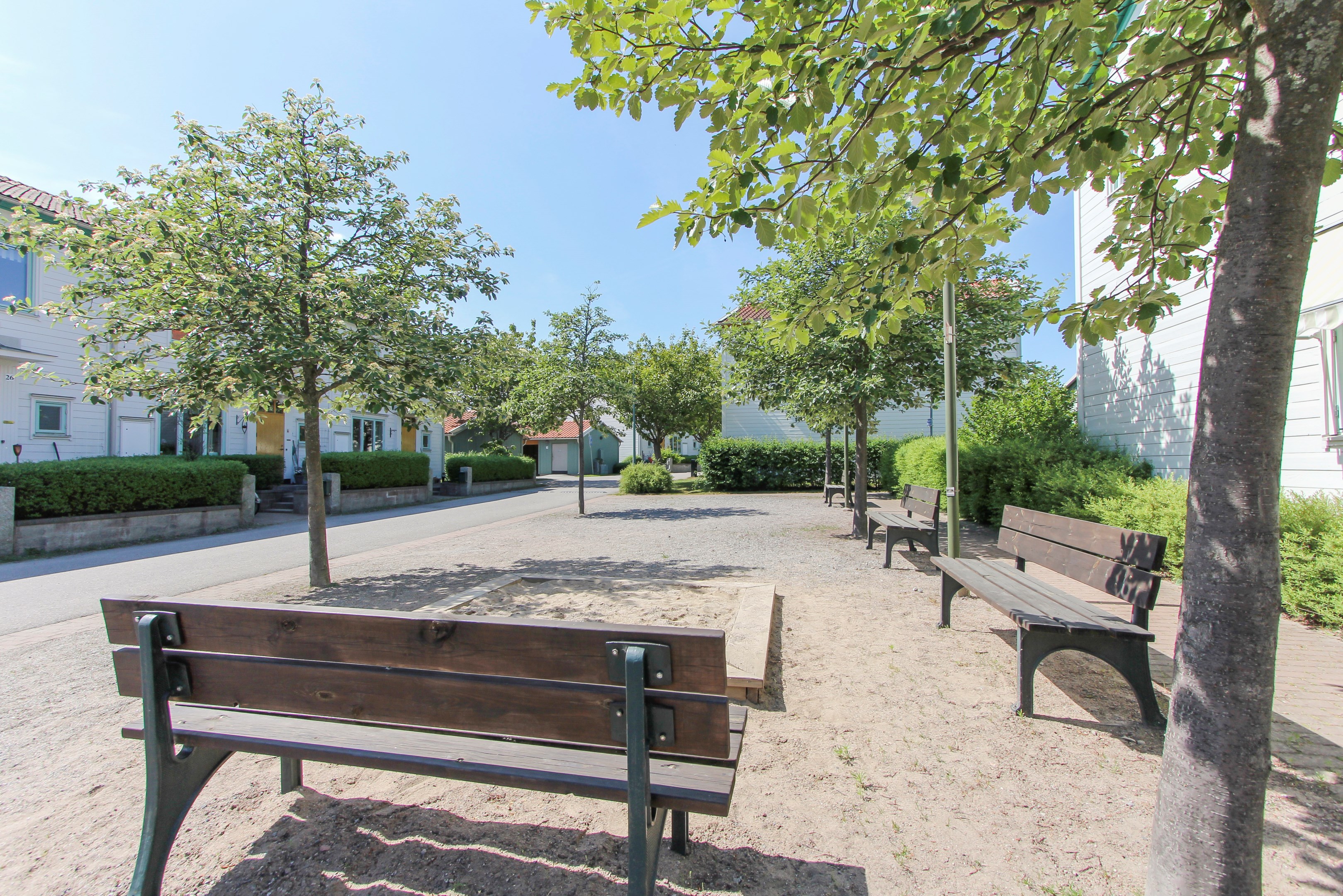 Bostadsbild från Sedumbacken 40, Till salu i Bromma - Riksby, Stockholm