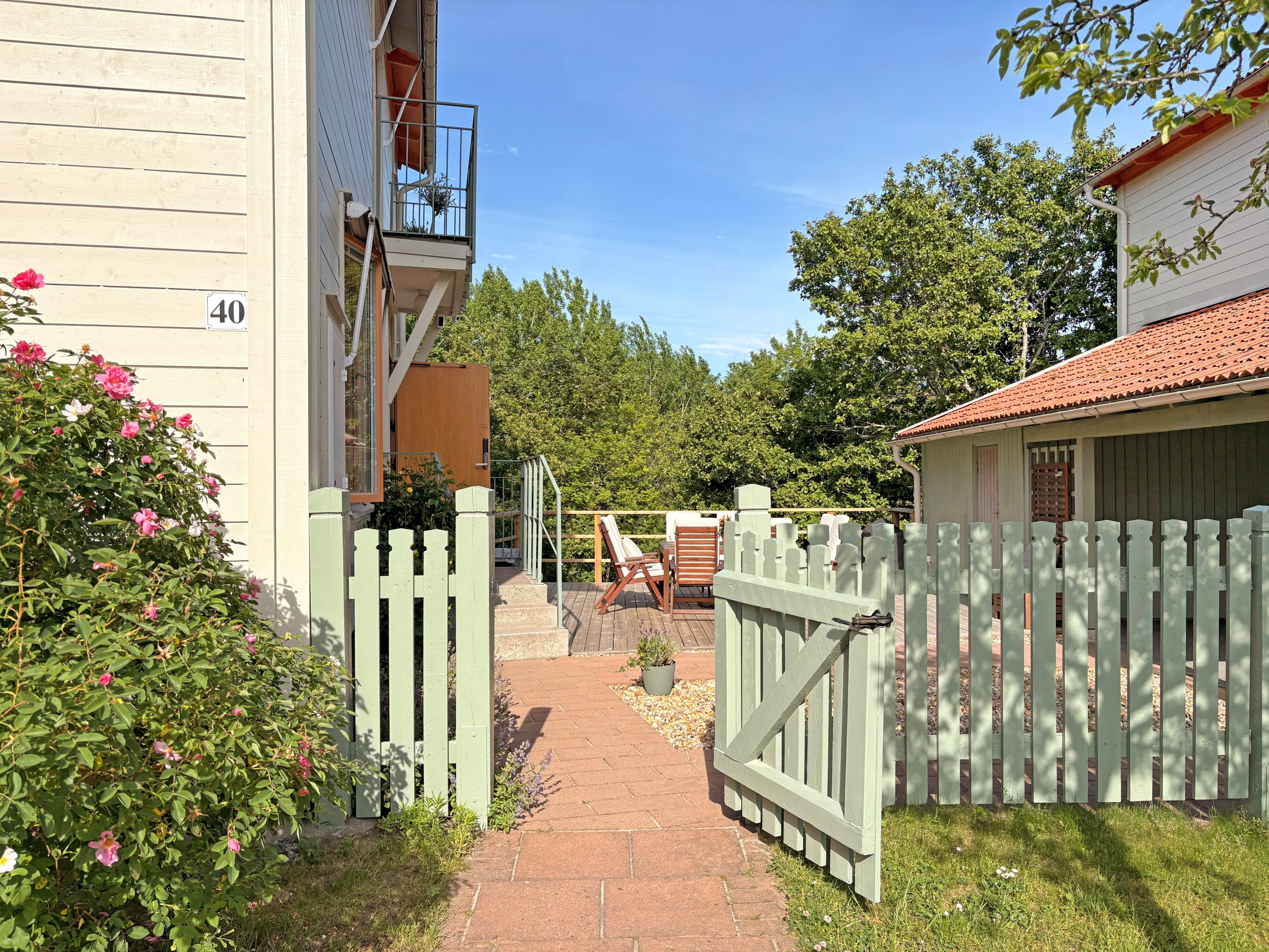 Bostadsbild från Sedumbacken 40, Till salu i Bromma - Riksby, Stockholm