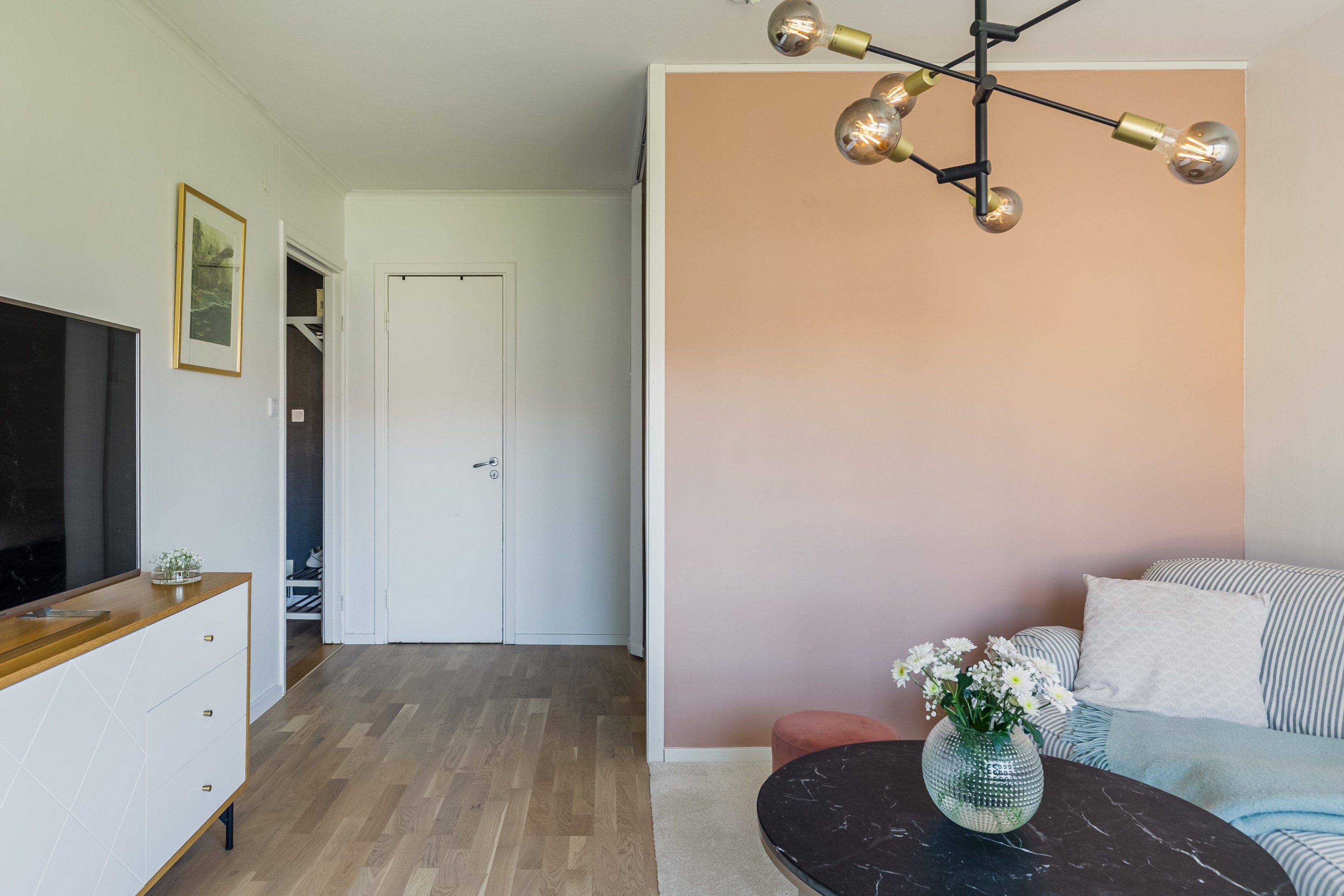 Bostadsbild från Kastanjegatan 1, Såld i Salabacke, Uppsala