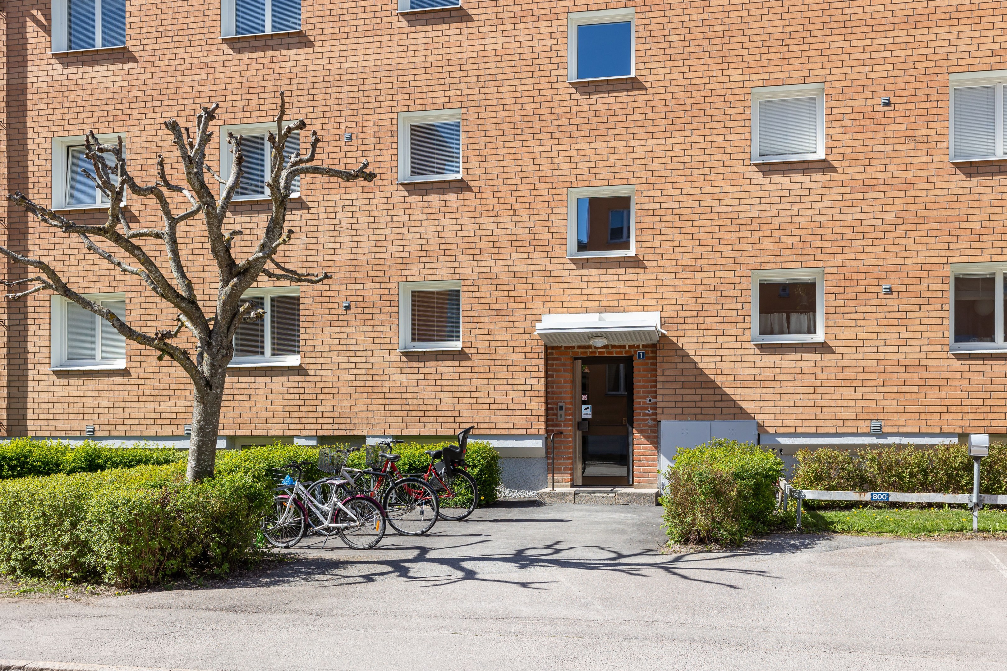 Bostadsbild från Kastanjegatan 1, Såld i Salabacke, Uppsala