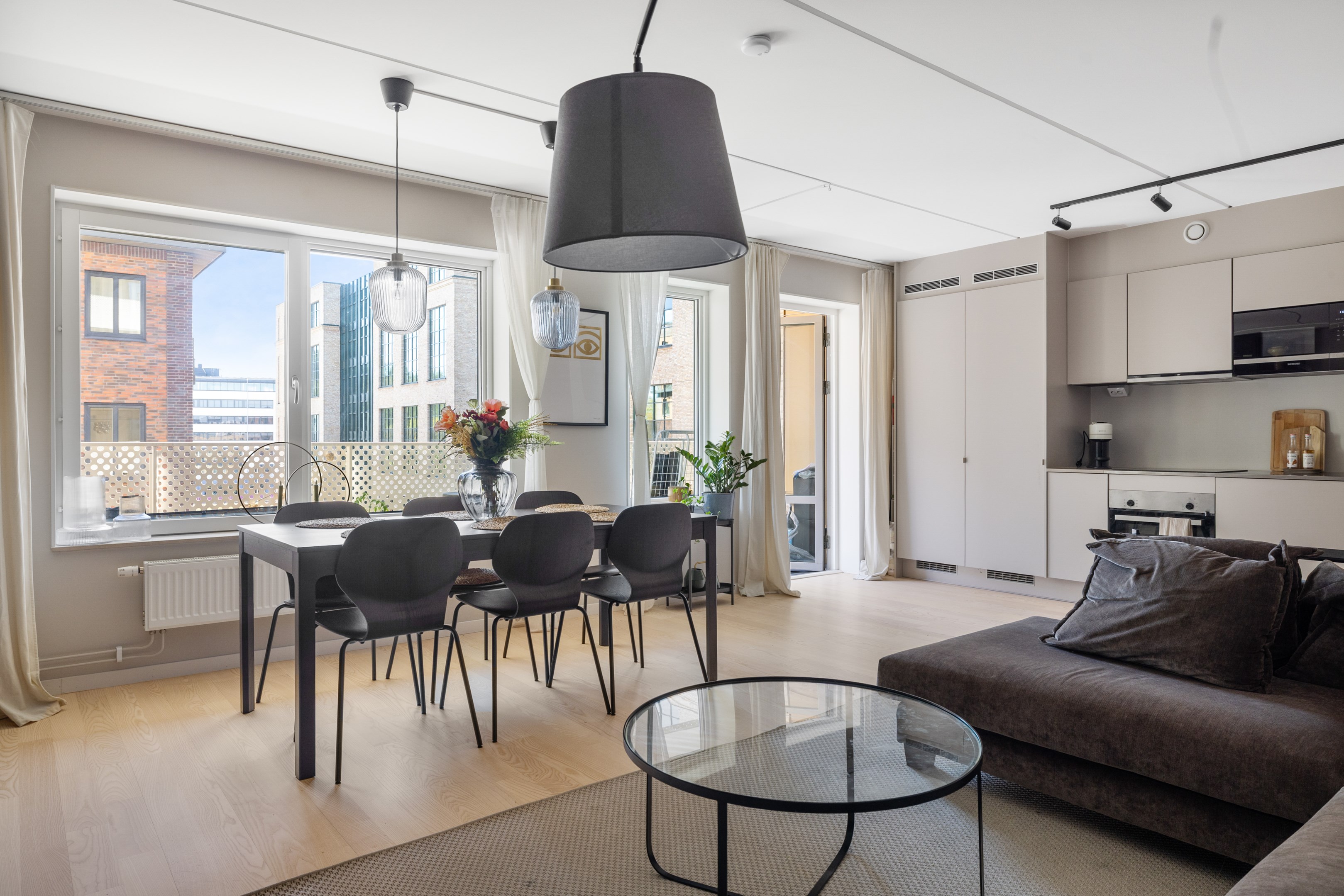 Bostadsbild från Torfredsplatsen 7, Till salu i Haga, Norra, Solna