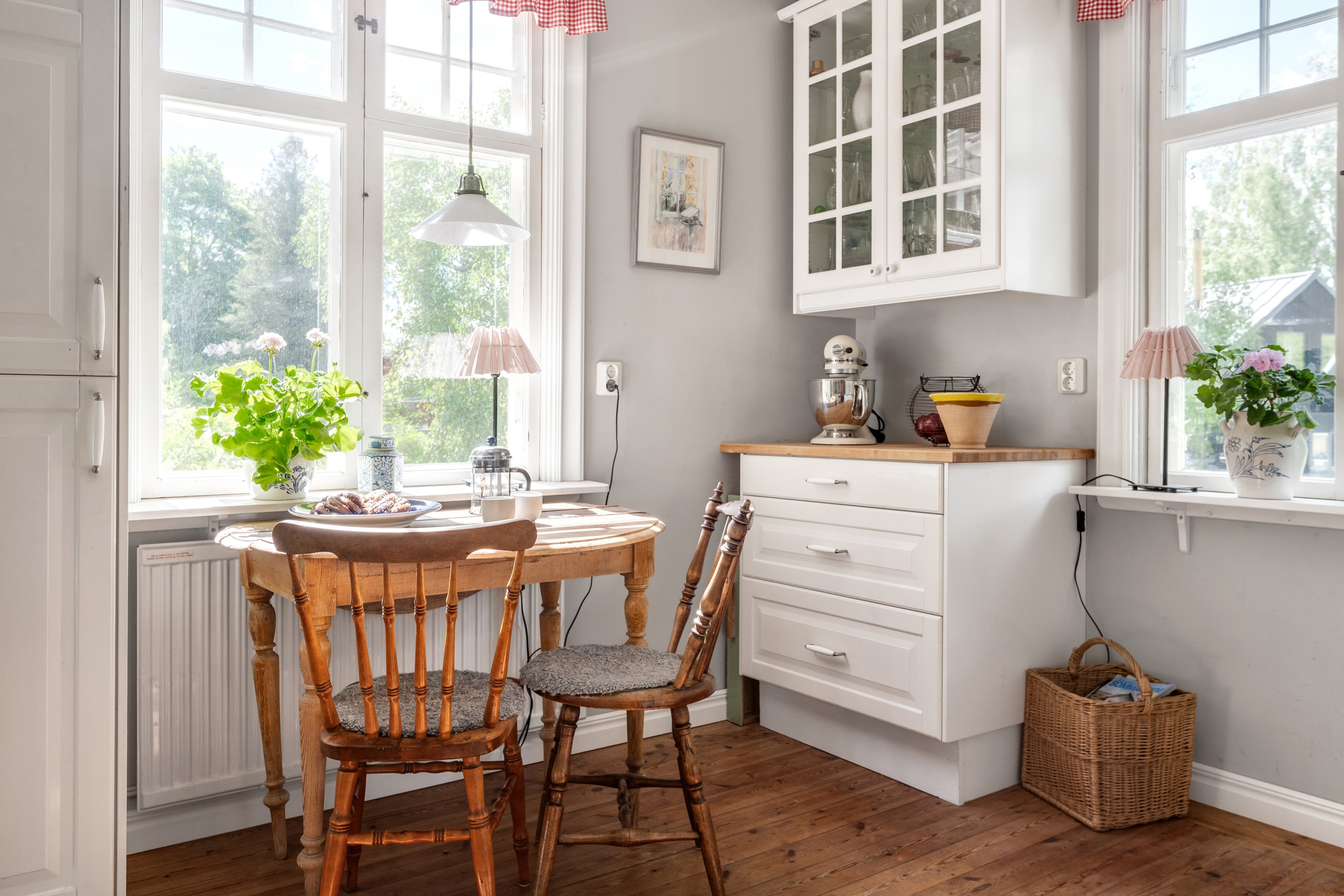 Bostadsbild från Rödhakevägen 19A, Till salu i Sunnersta, Uppsala