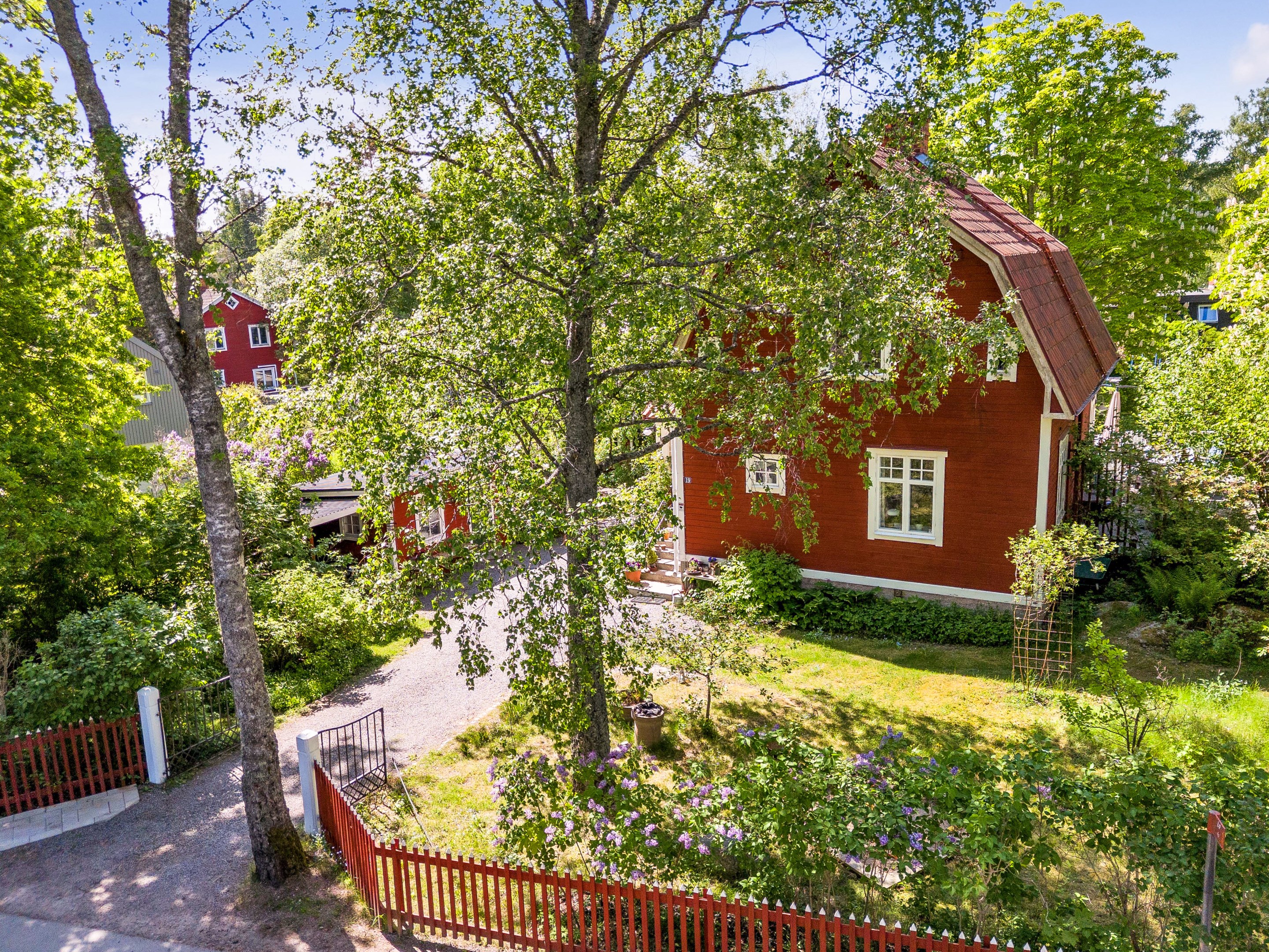 Bostadsbild från Rödhakevägen 19A, Till salu i Sunnersta, Uppsala