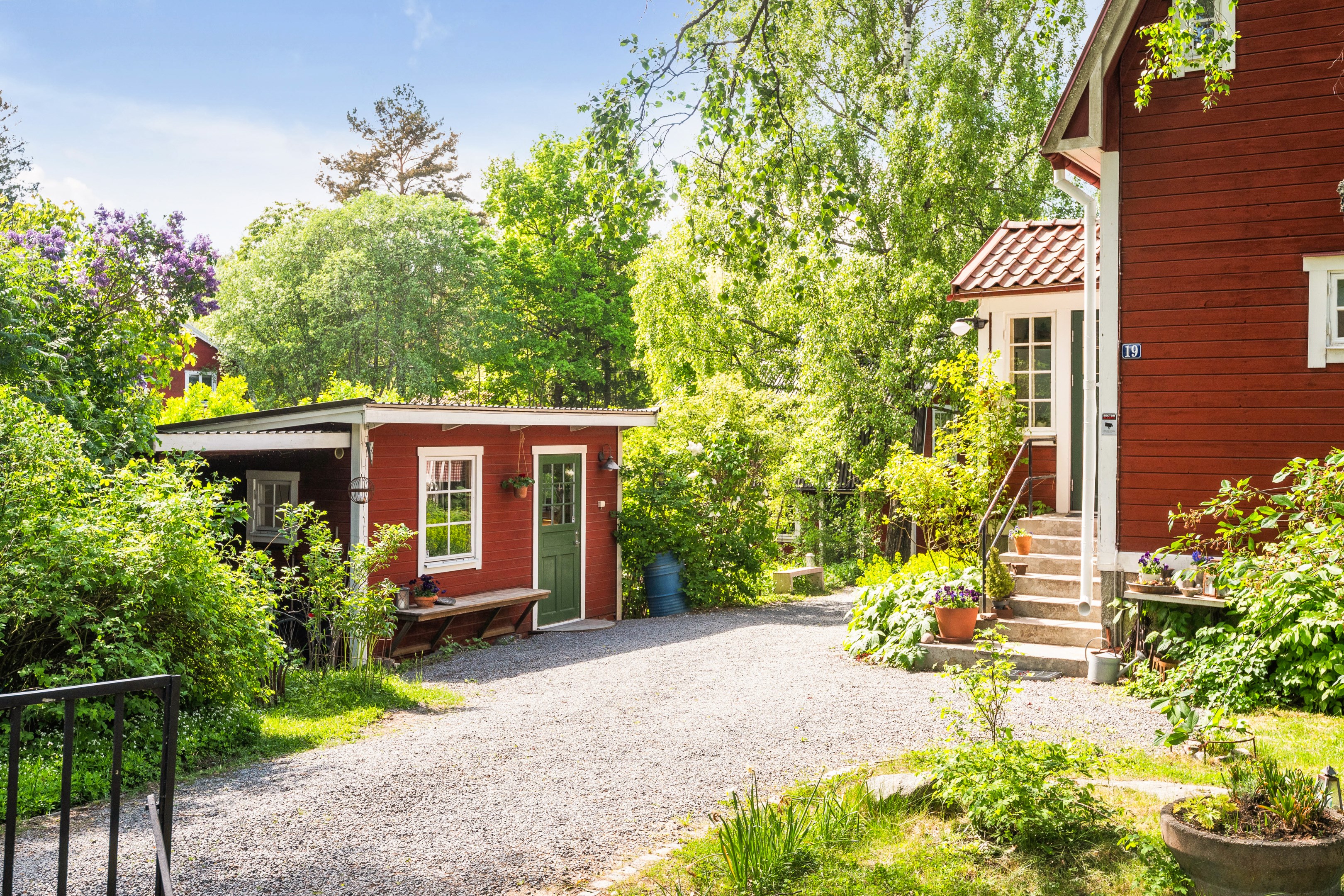Bostadsbild från Rödhakevägen 19A, Till salu i Sunnersta, Uppsala