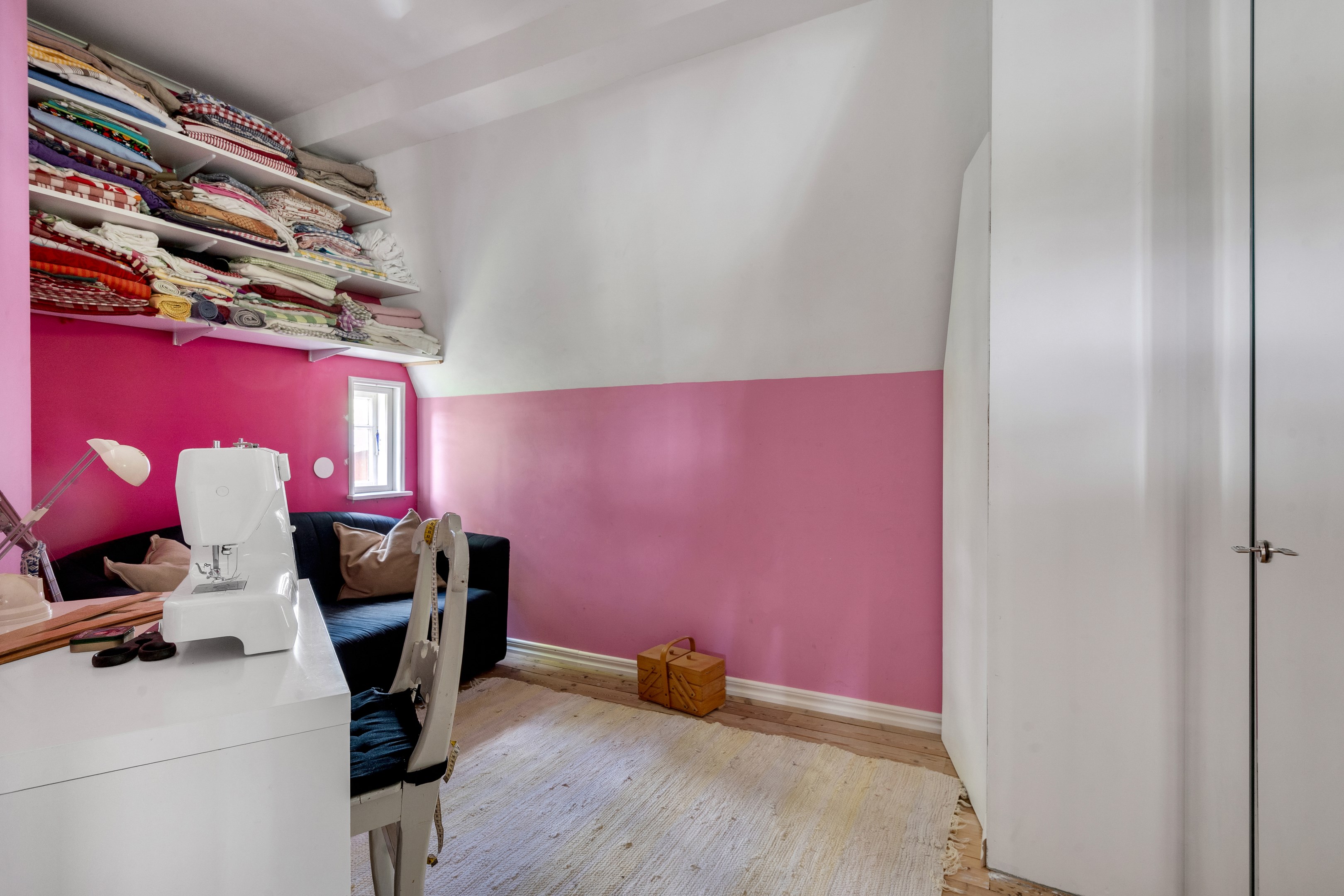 Bostadsbild från Rödhakevägen 19A, Till salu i Sunnersta, Uppsala