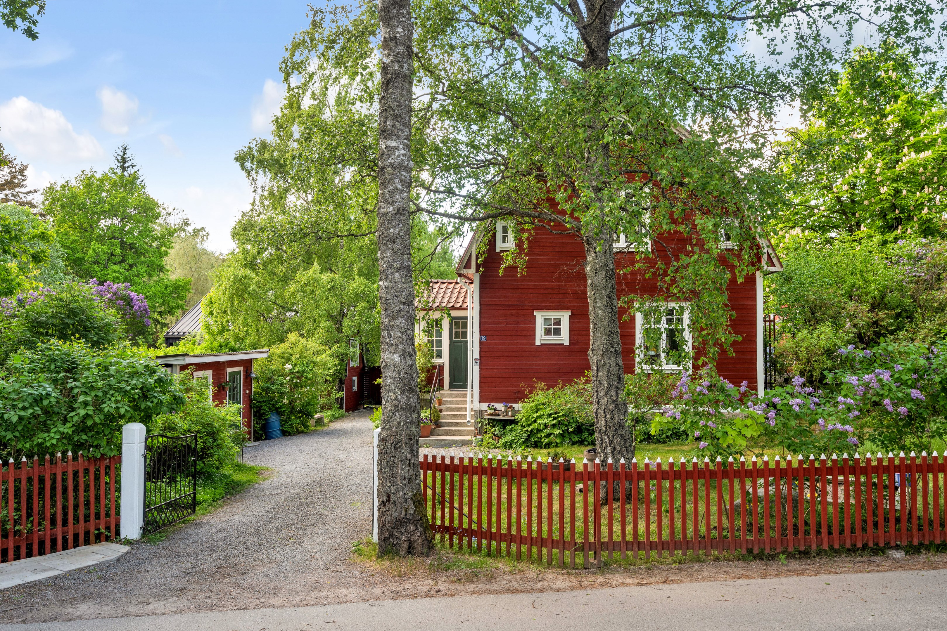 Bostadsbild från Rödhakevägen 19A, Till salu i Sunnersta, Uppsala