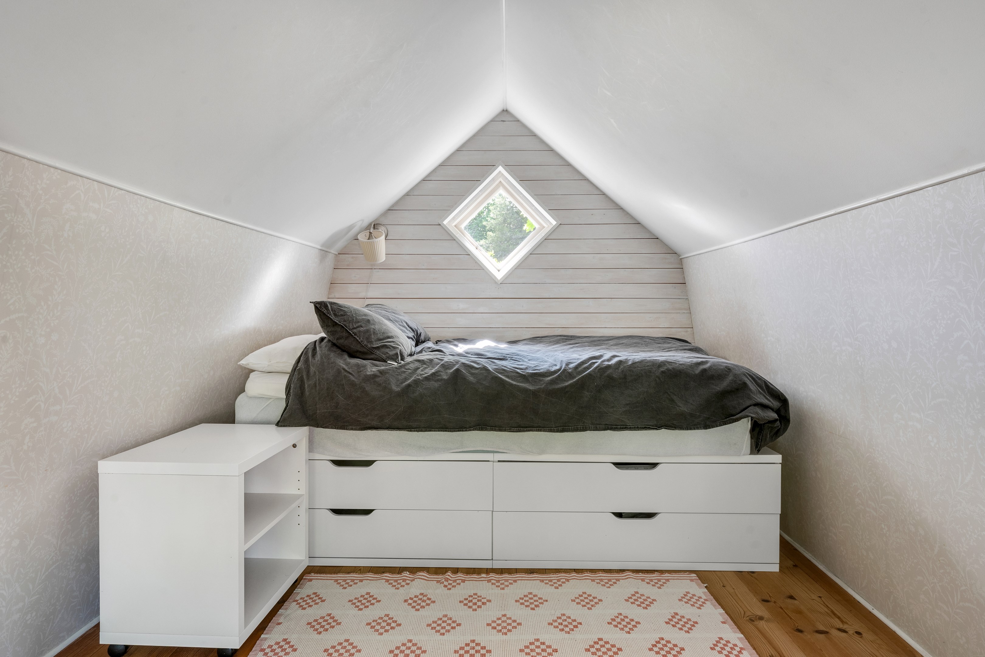 Bostadsbild från Rödhakevägen 19A, Till salu i Sunnersta, Uppsala