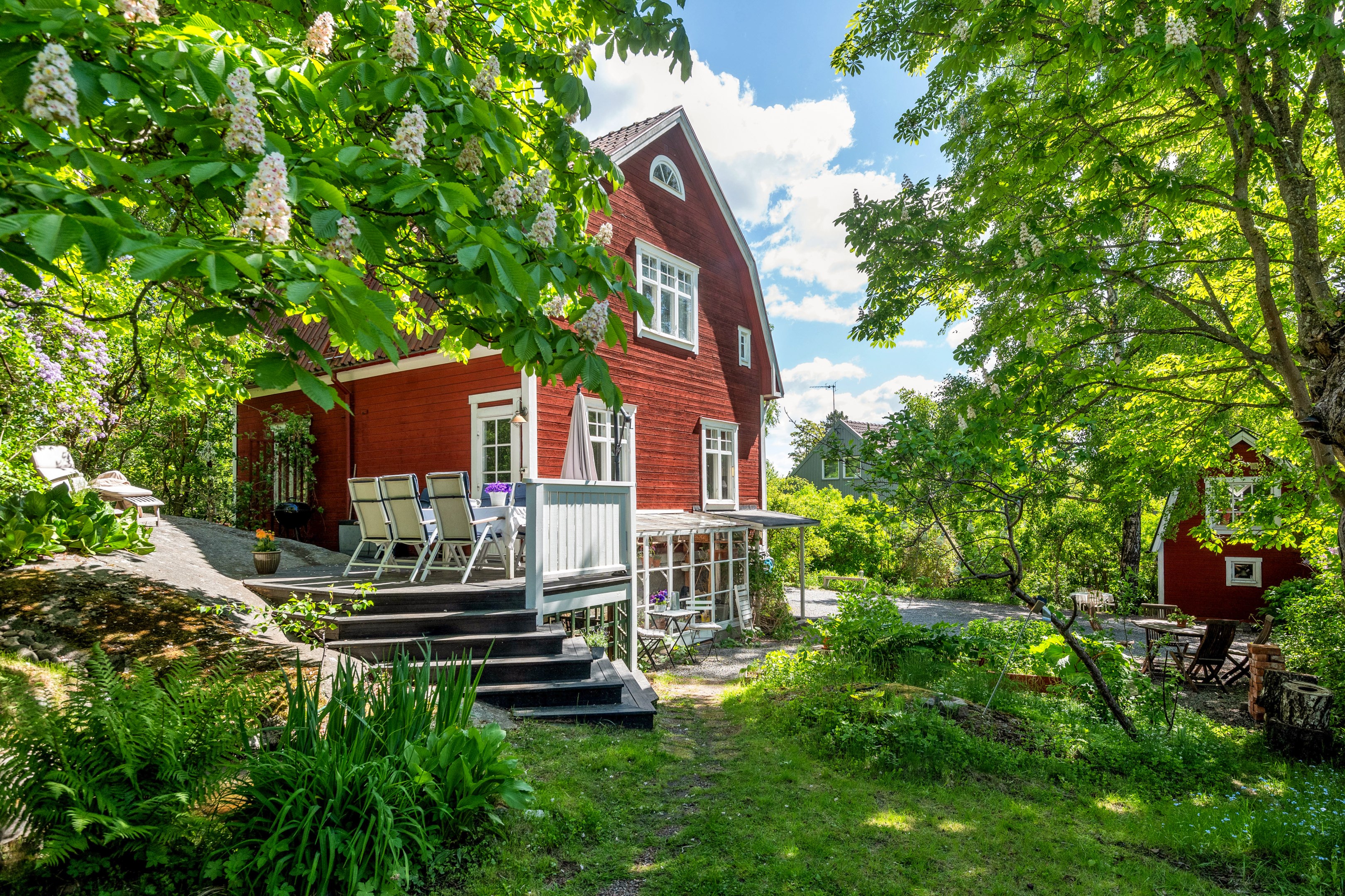 Bostadsbild från Rödhakevägen 19A, Till salu i Sunnersta, Uppsala
