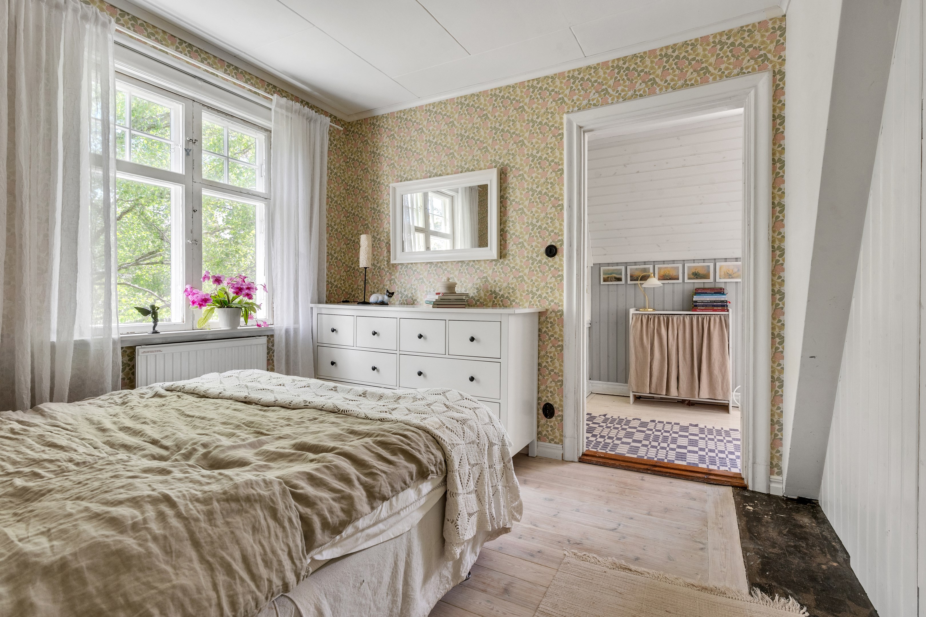 Bostadsbild från Rödhakevägen 19A, Till salu i Sunnersta, Uppsala