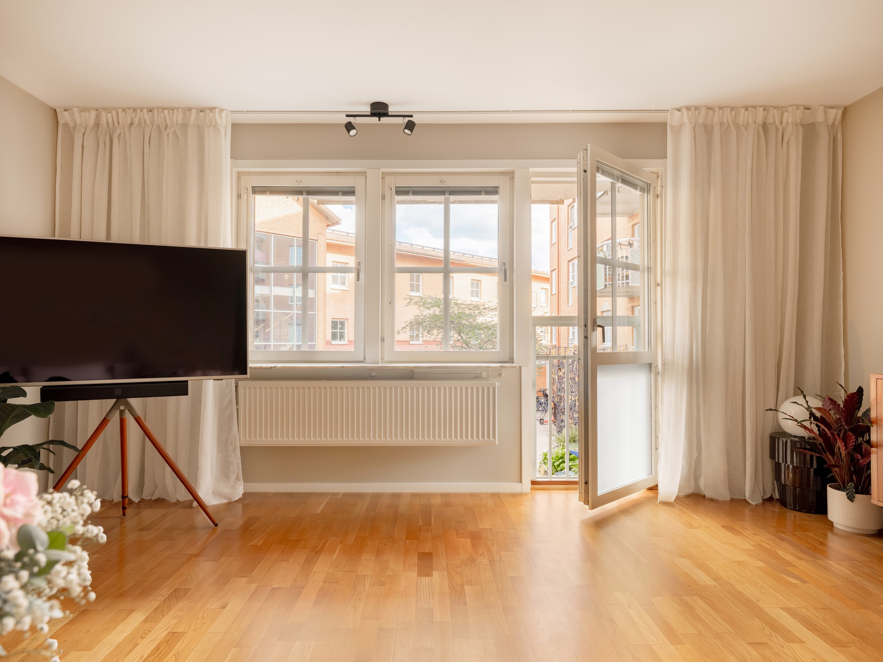 Bostadsbild från Katrinebergsbacken 32, Till salu i Liljeholmen - Liljeholmskajen, Stockholm