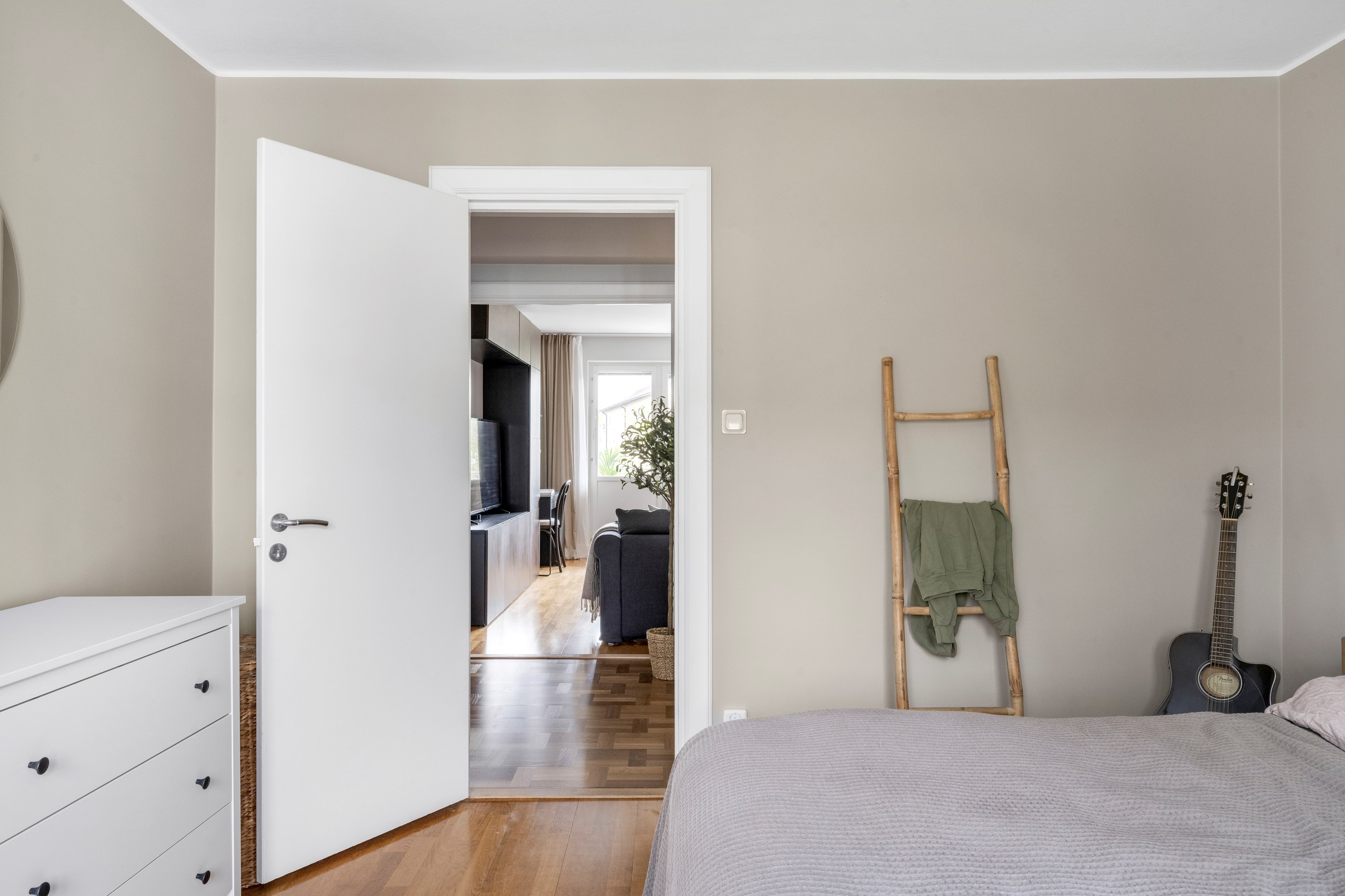 Bostadsbild från Hällbygatan 32C, Såld i Luthagen, Uppsala