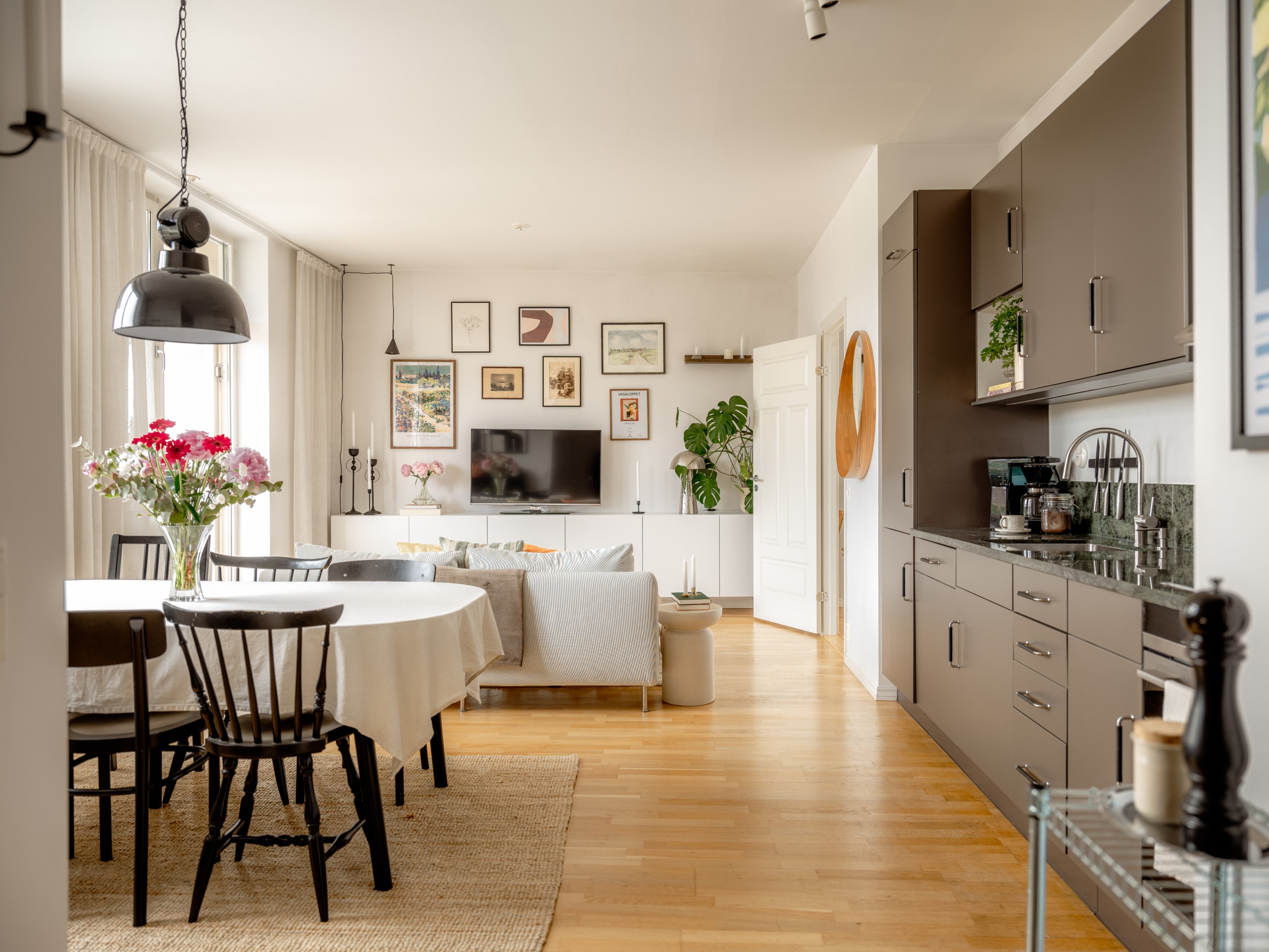 Bostadsbild från Skridskovägen 7, Såld i Västertorp, Stockholm