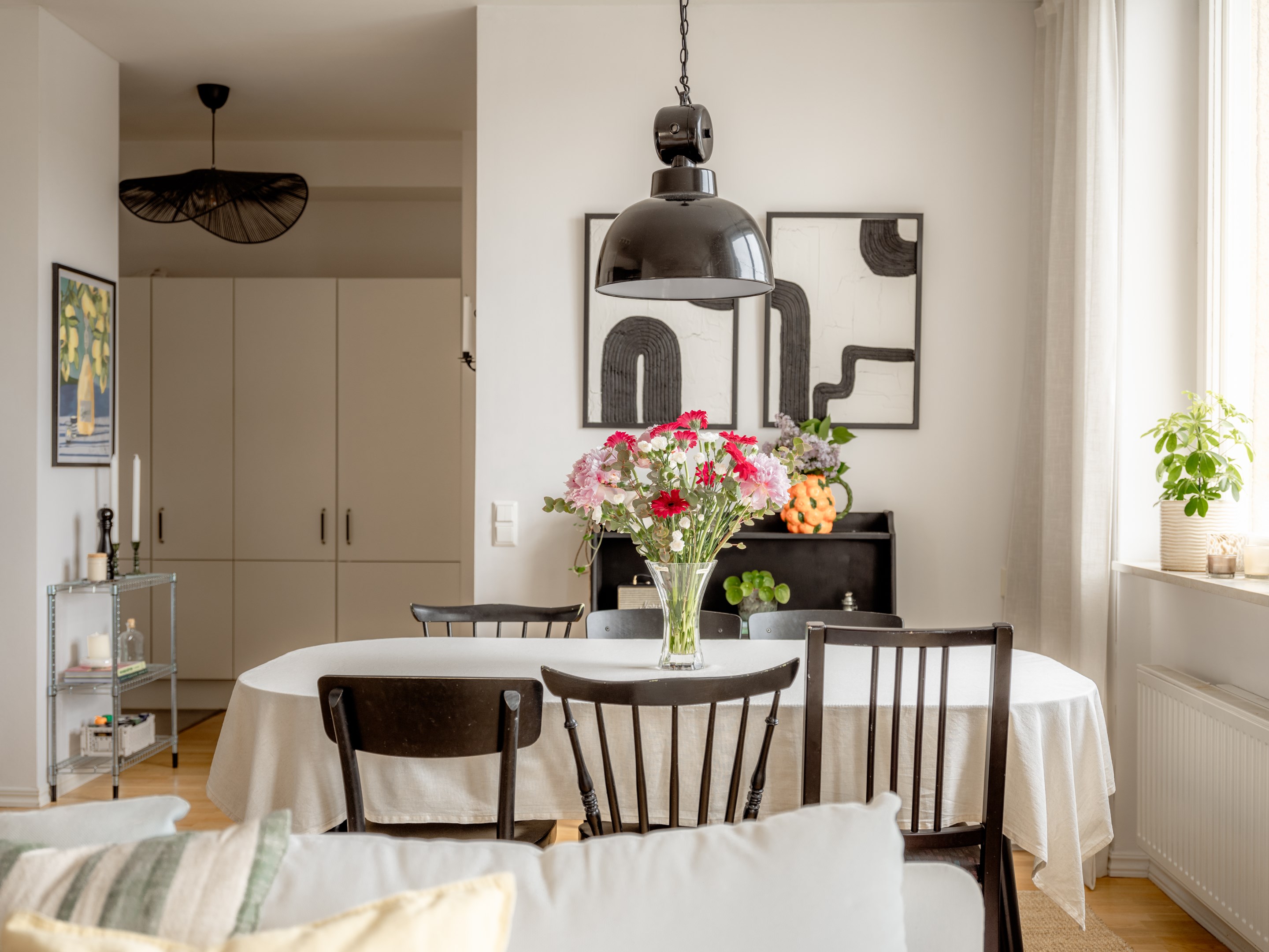 Bostadsbild från Skridskovägen 7, Såld i Västertorp, Stockholm