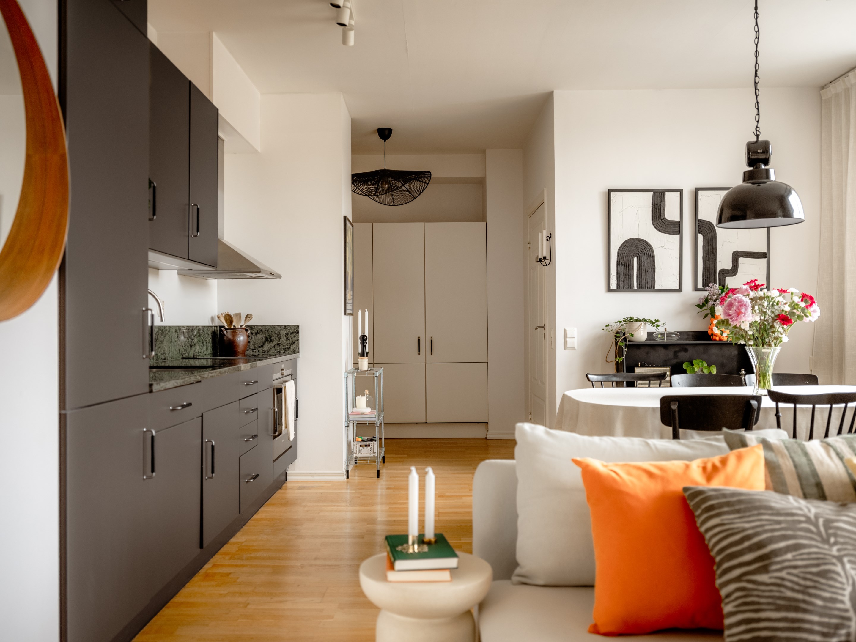 Bostadsbild från Skridskovägen 7, Såld i Västertorp, Stockholm