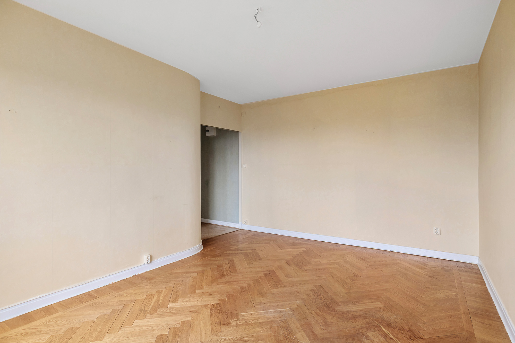 Bostadsbild från Gesundaplan 57, Till salu i Bromma - Traneberg, Stockholm