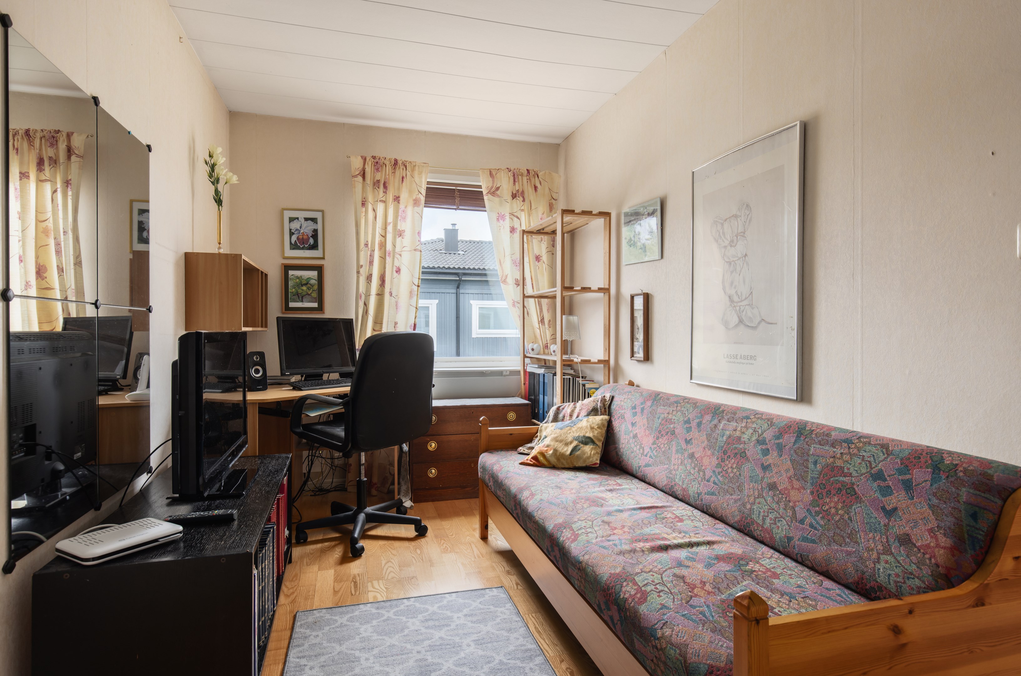 Bostadsbild från Arnövägen 23, Till salu i Krokhöjden, Nacka