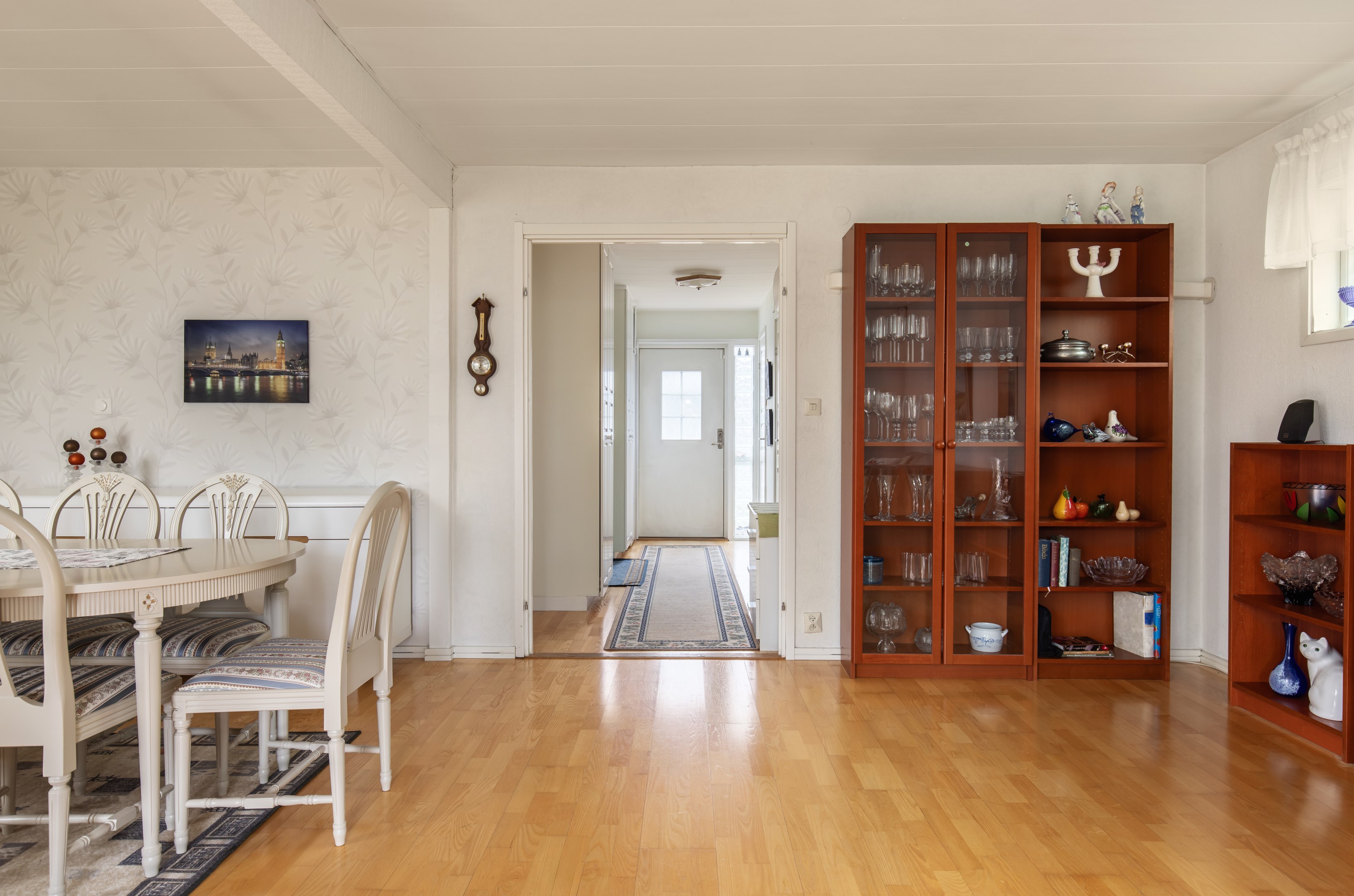 Bostadsbild från Arnövägen 23, Till salu i Krokhöjden, Nacka