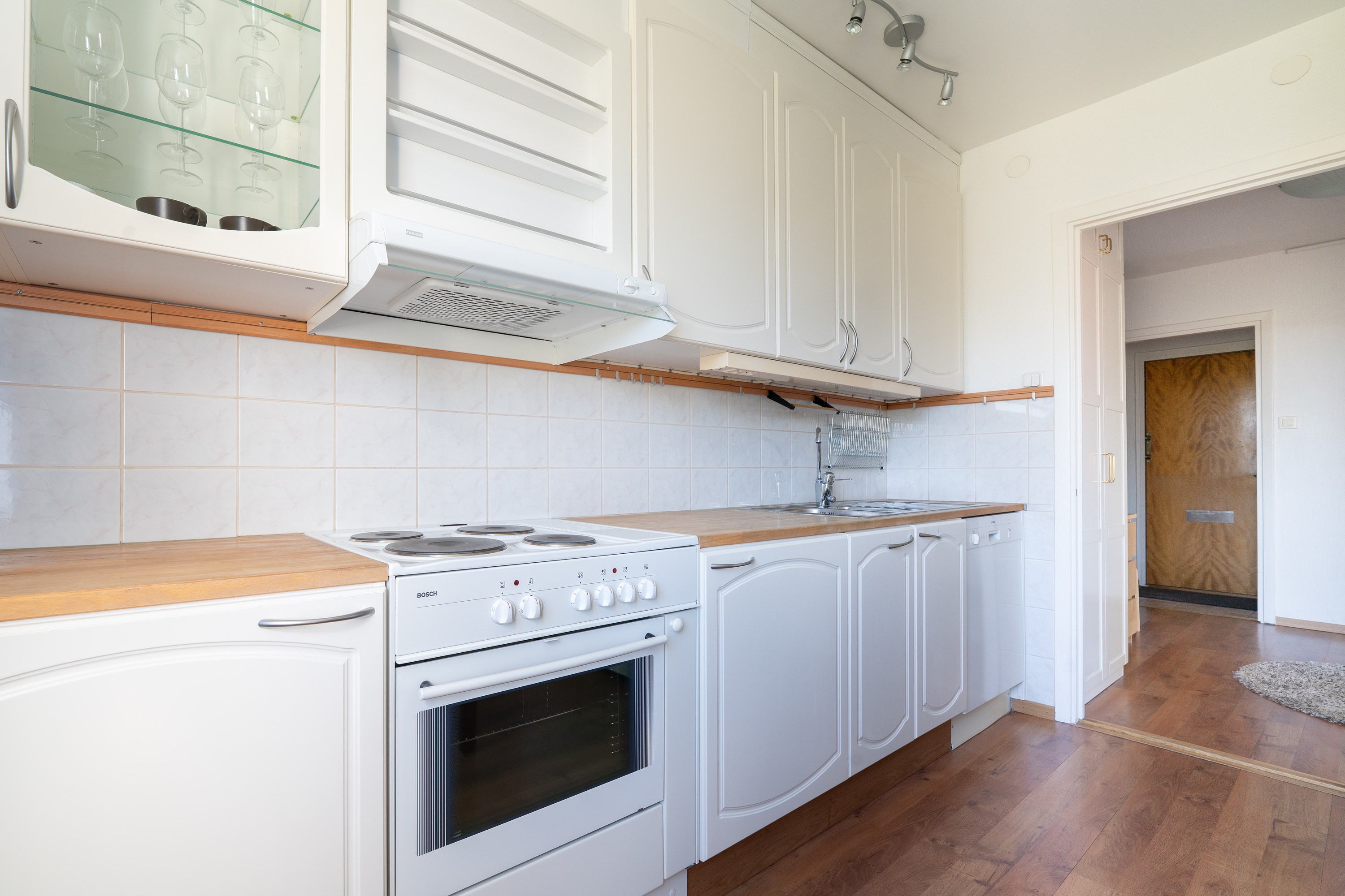 Bostadsbild från Tullingebergsvägen 12C, Kommande i G:a Tullingeberg, Botkyrka