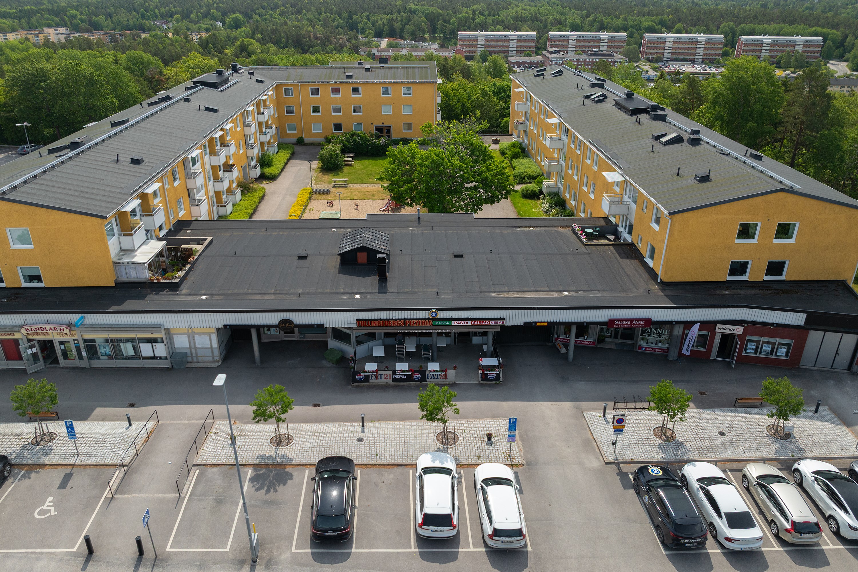 Bostadsbild från Tullingebergsvägen 12C, Kommande i G:a Tullingeberg, Botkyrka