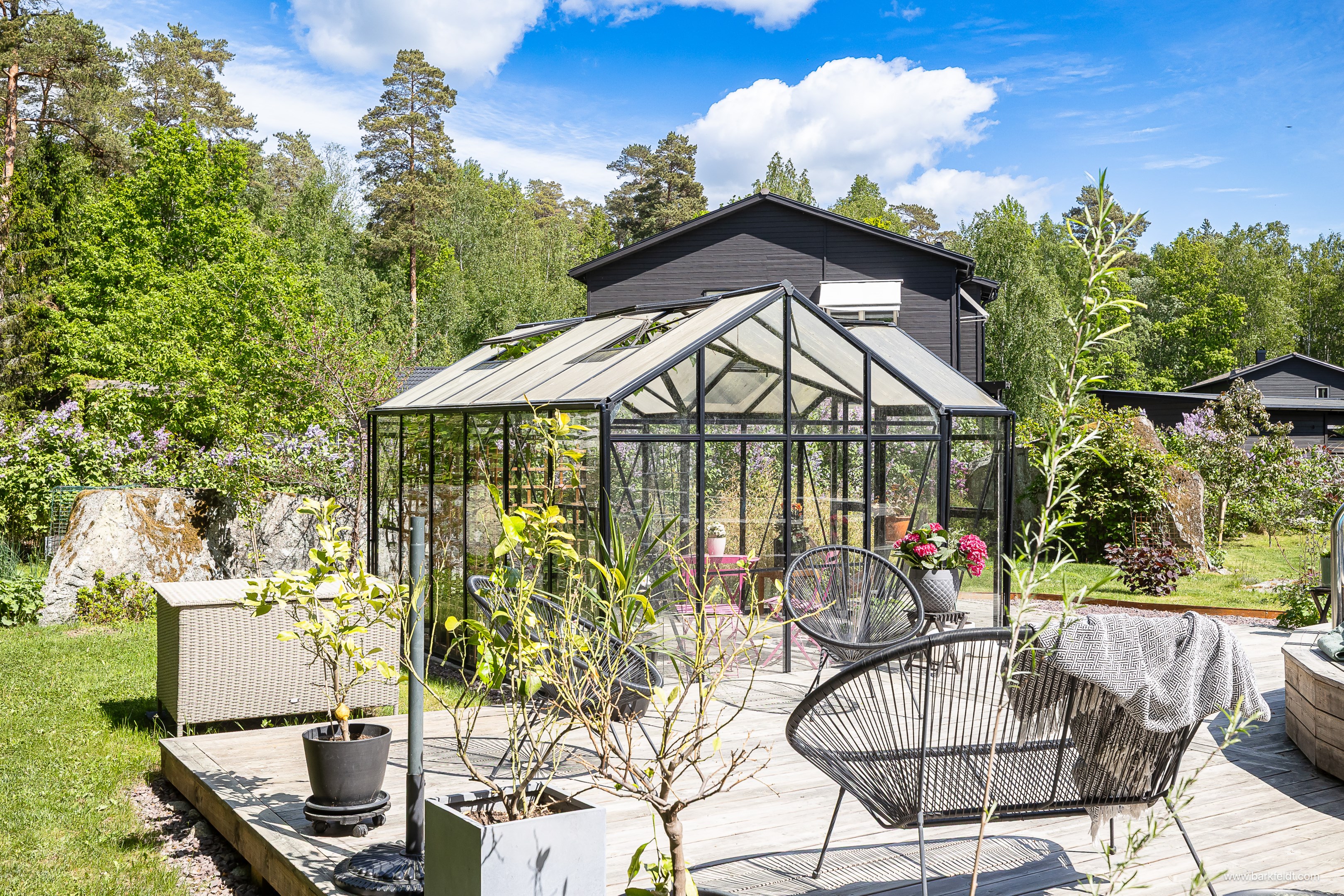 Bostadsbild från Mullvadsvägen 48, Till salu i Vreta, Uppsala