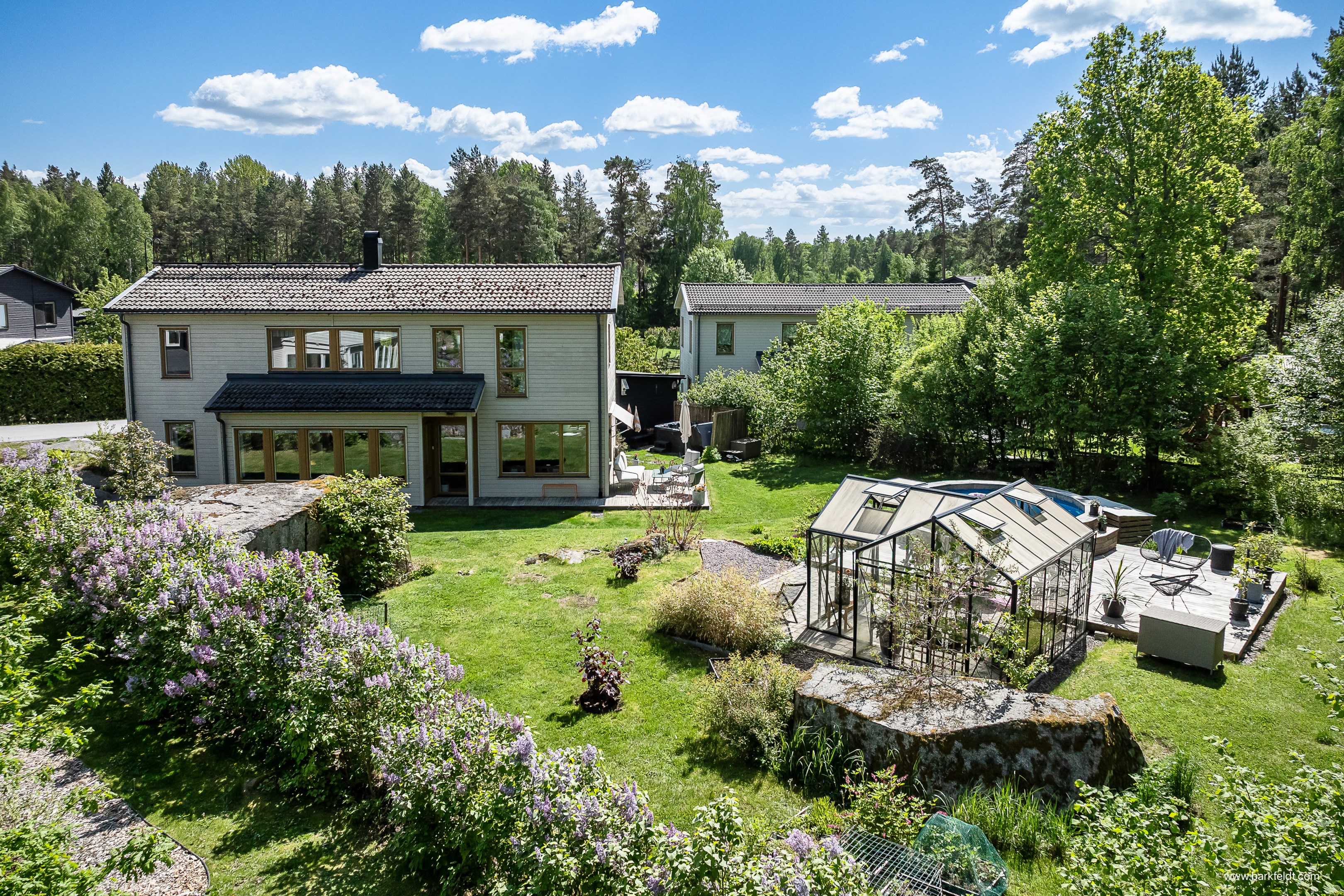 Bostadsbild från Mullvadsvägen 48, Till salu i Vreta, Uppsala