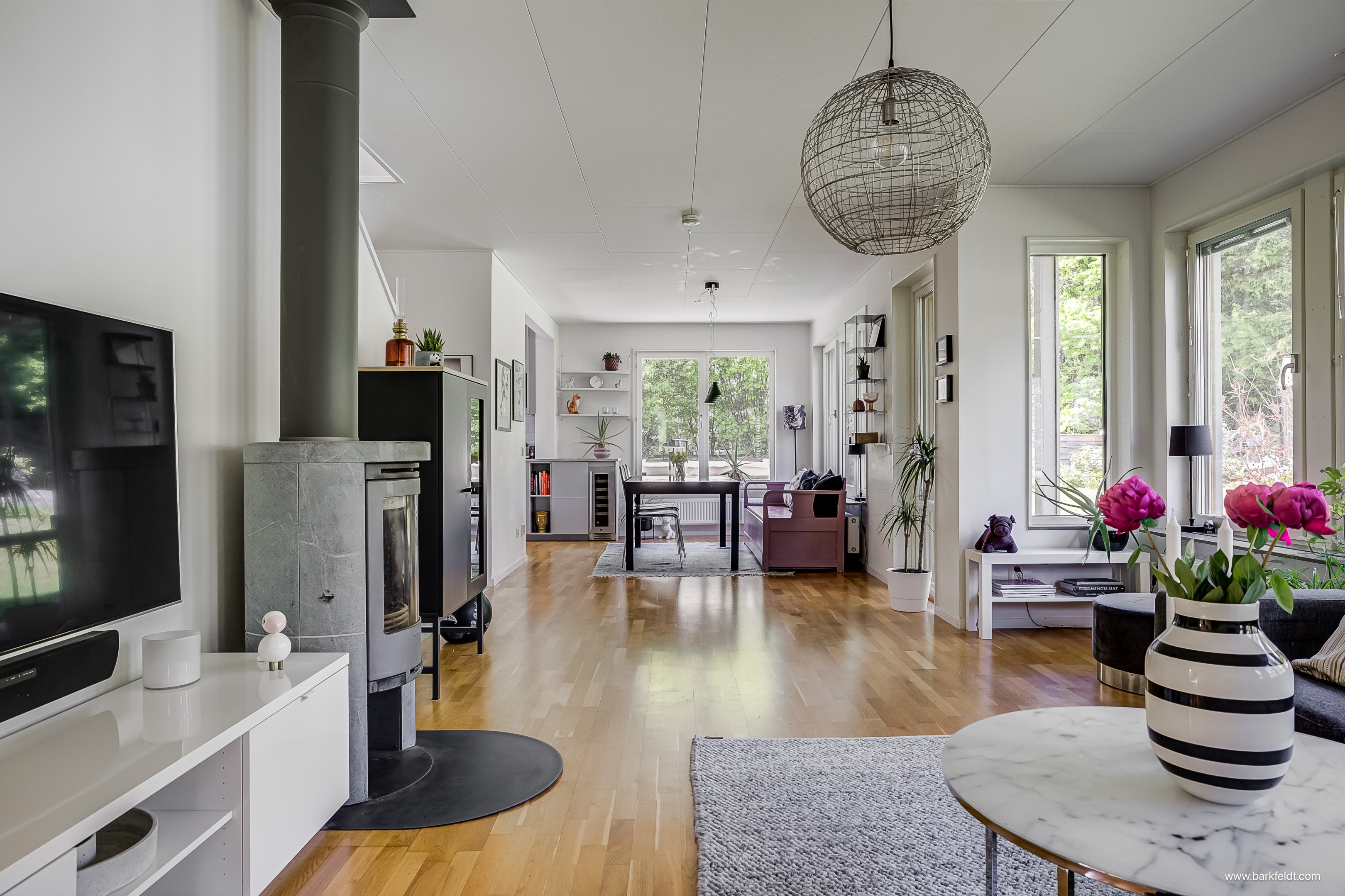 Bostadsbild från Mullvadsvägen 48, Till salu i Vreta, Uppsala
