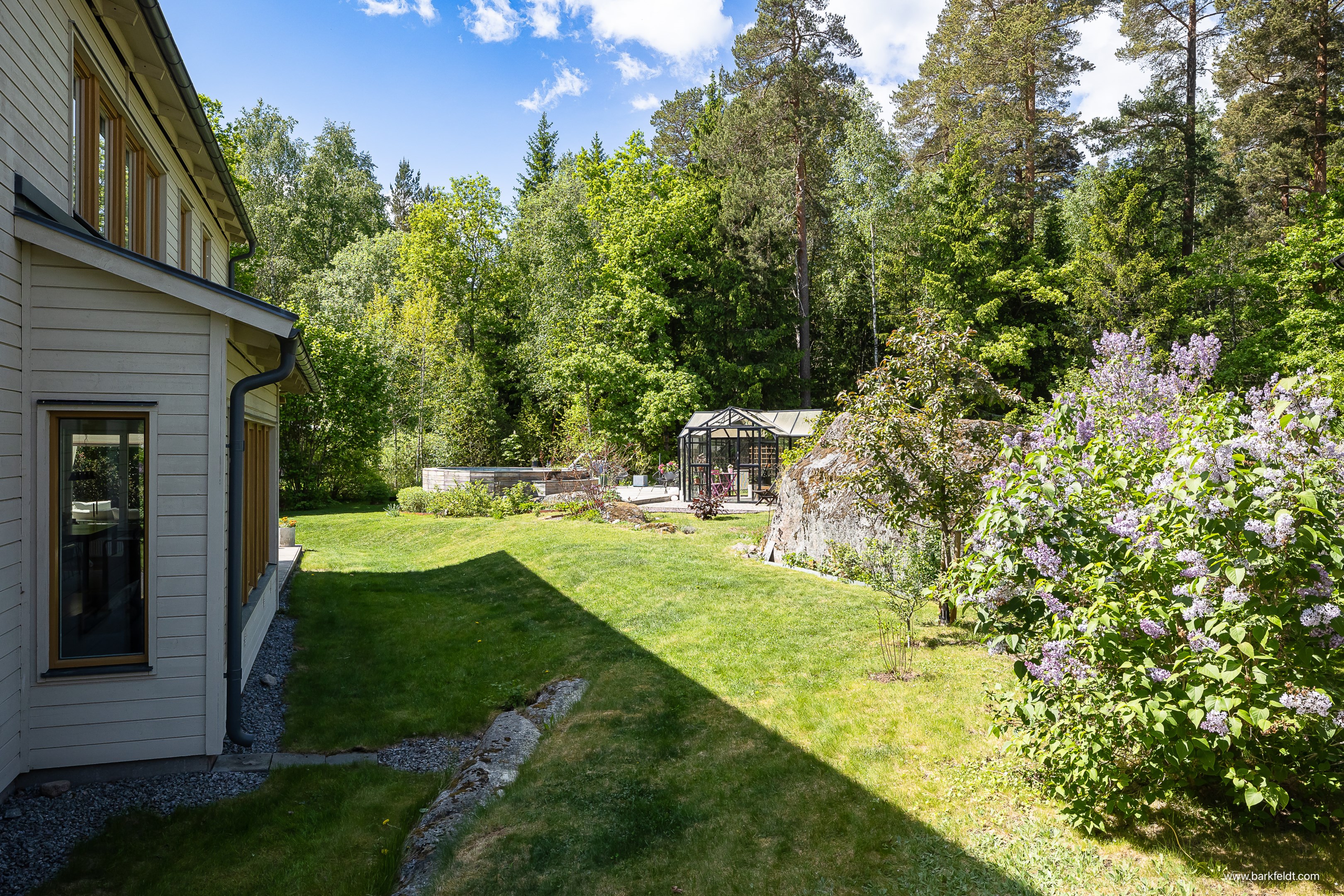 Bostadsbild från Mullvadsvägen 48, Till salu i Vreta, Uppsala
