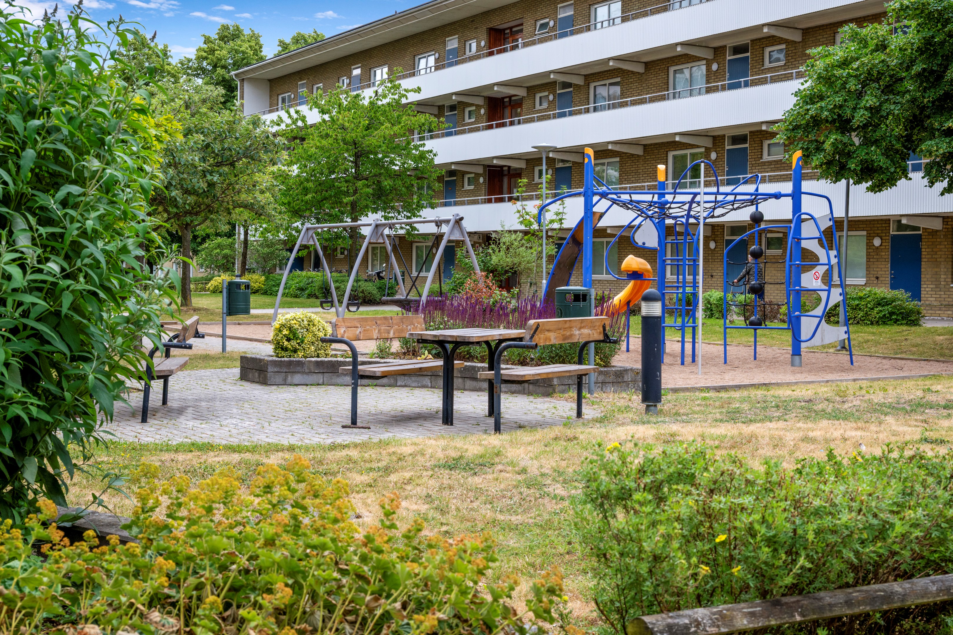 Grön och fin plats för barnlek