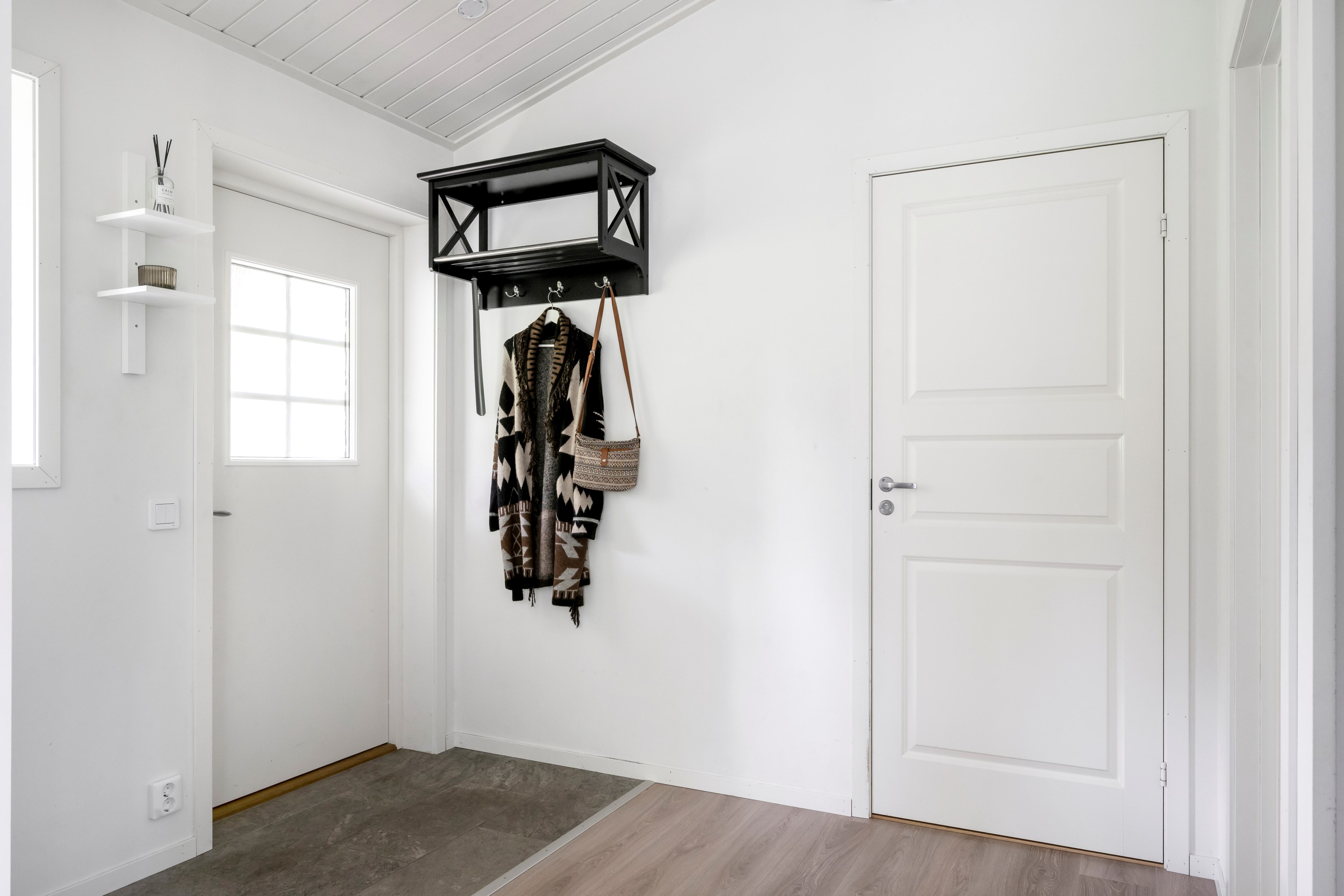 Bostadsbild från Hällnäsuddsvägen 3, Till salu i Tärnsjö, Heby