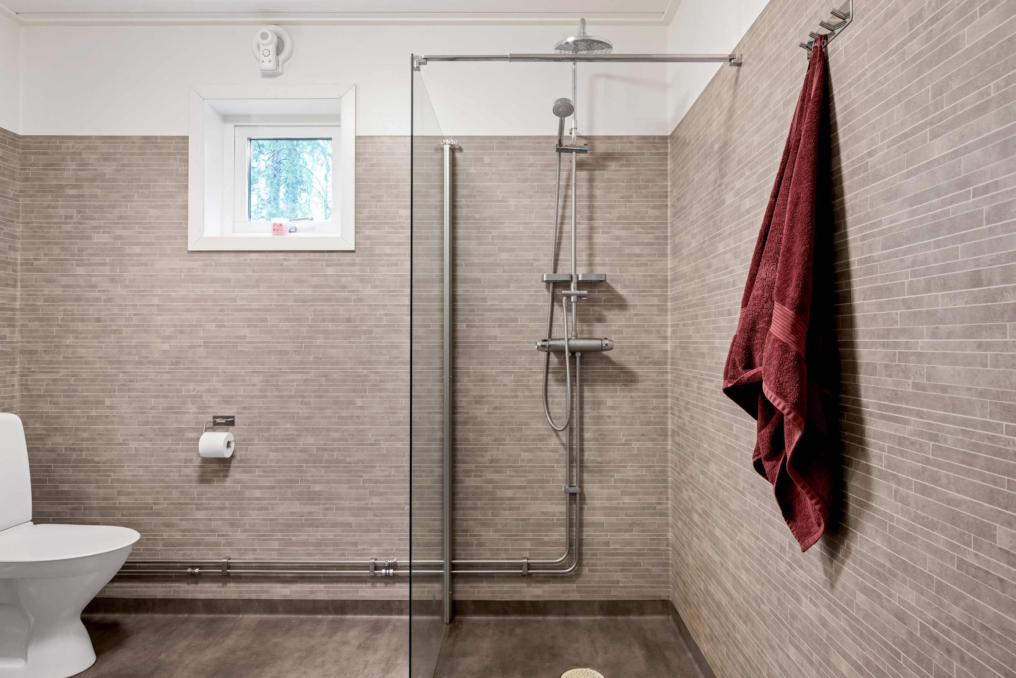 Bostadsbild från Hällnäsuddsvägen 3, Till salu i Tärnsjö, Heby
