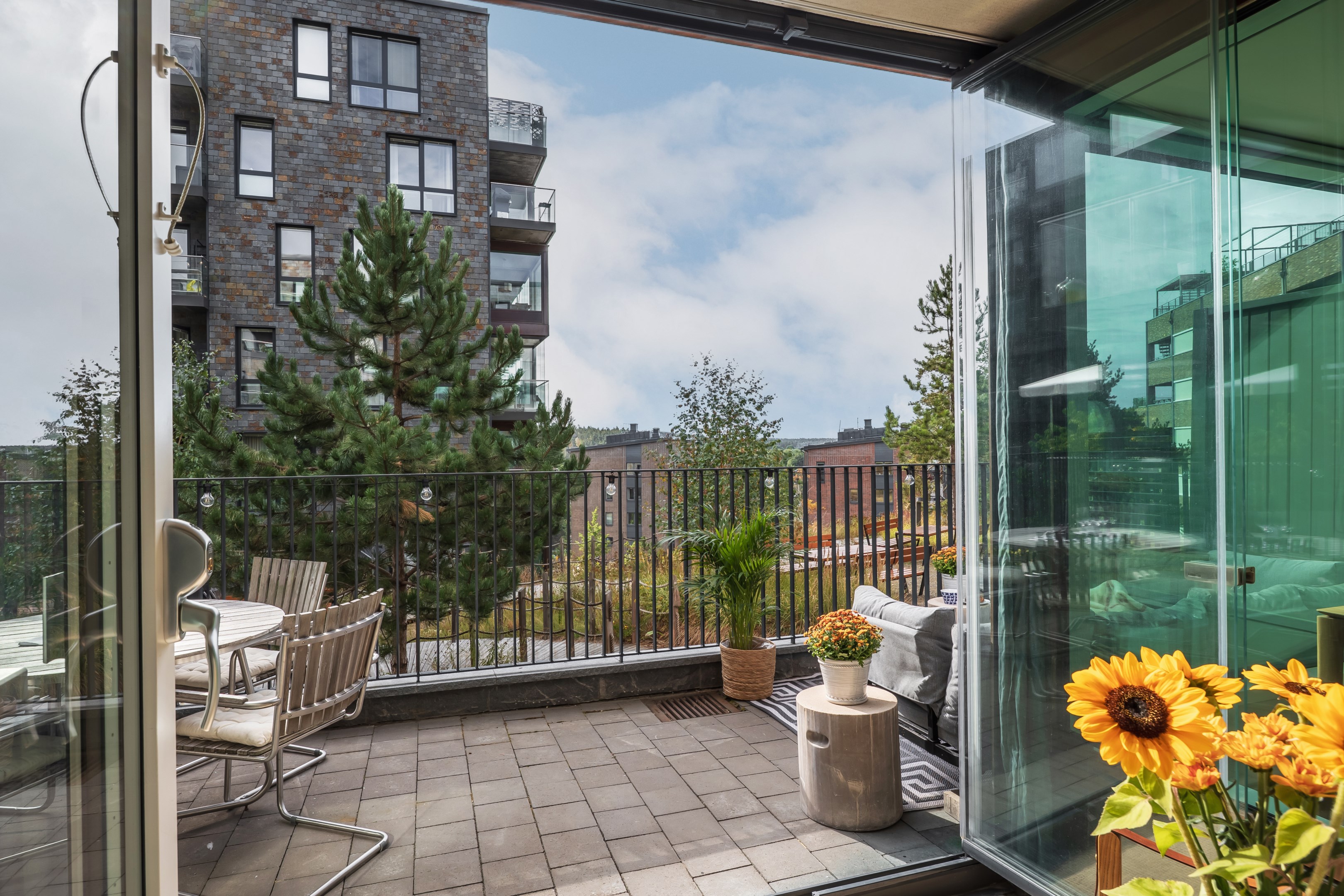 Bostadsbild från Tollarevägen 51, Till salu i Tollare, Nacka