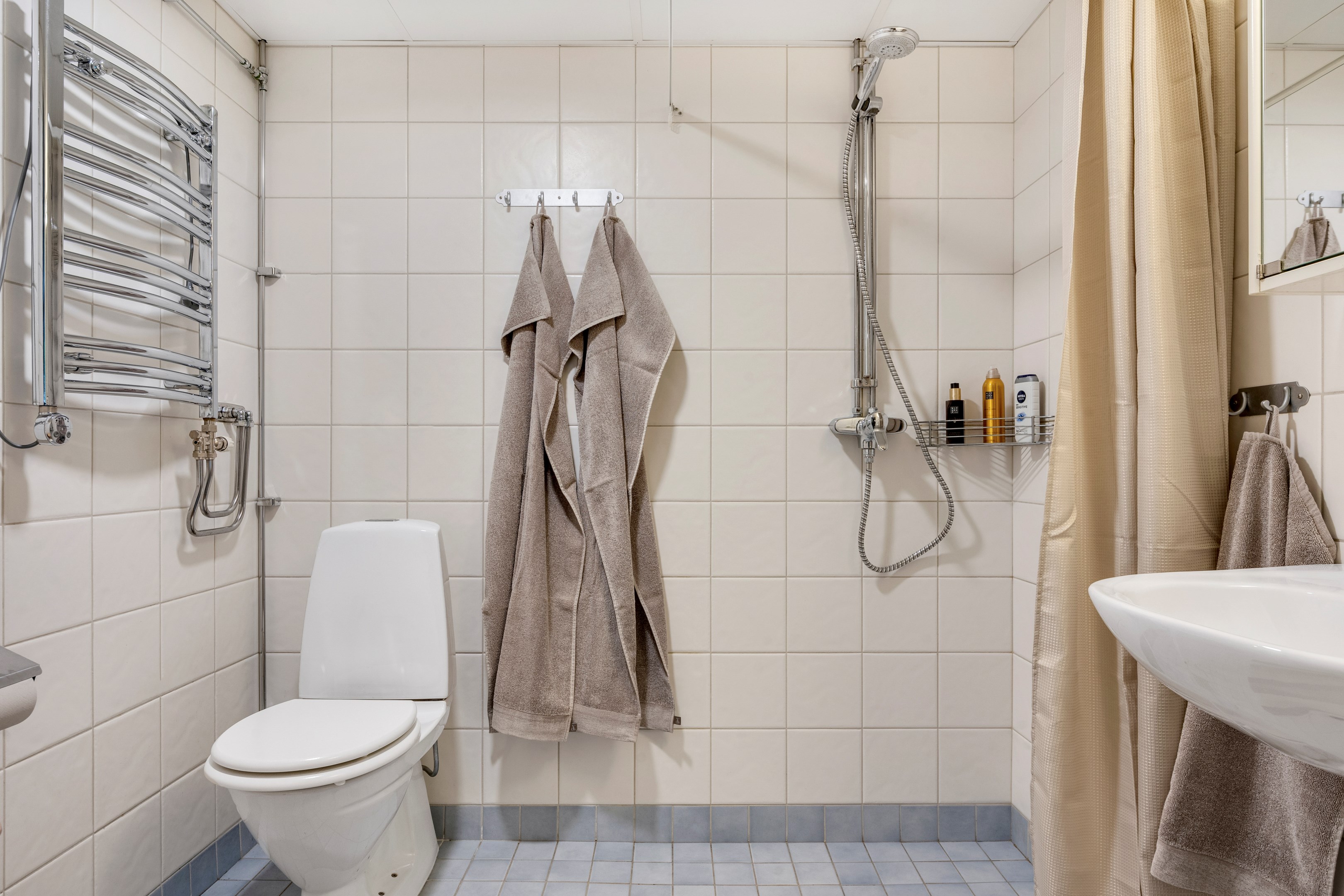 Bostadsbild från Folkungagatan 7, Till salu i Svartbäcken, Uppsala