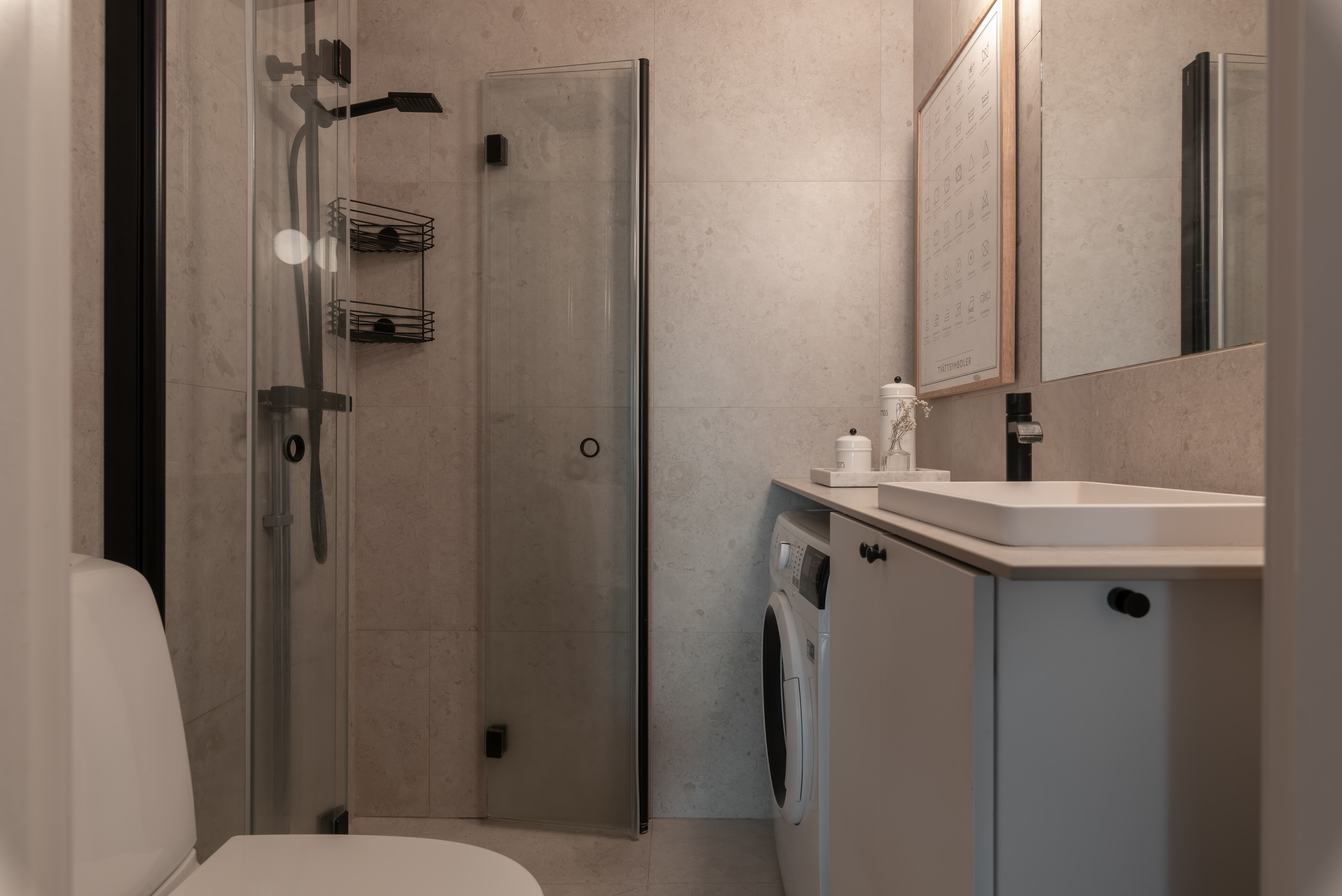 Bostadsbild från Domkyrkoesplanaden 7B, Till salu i Centrum, Västerås