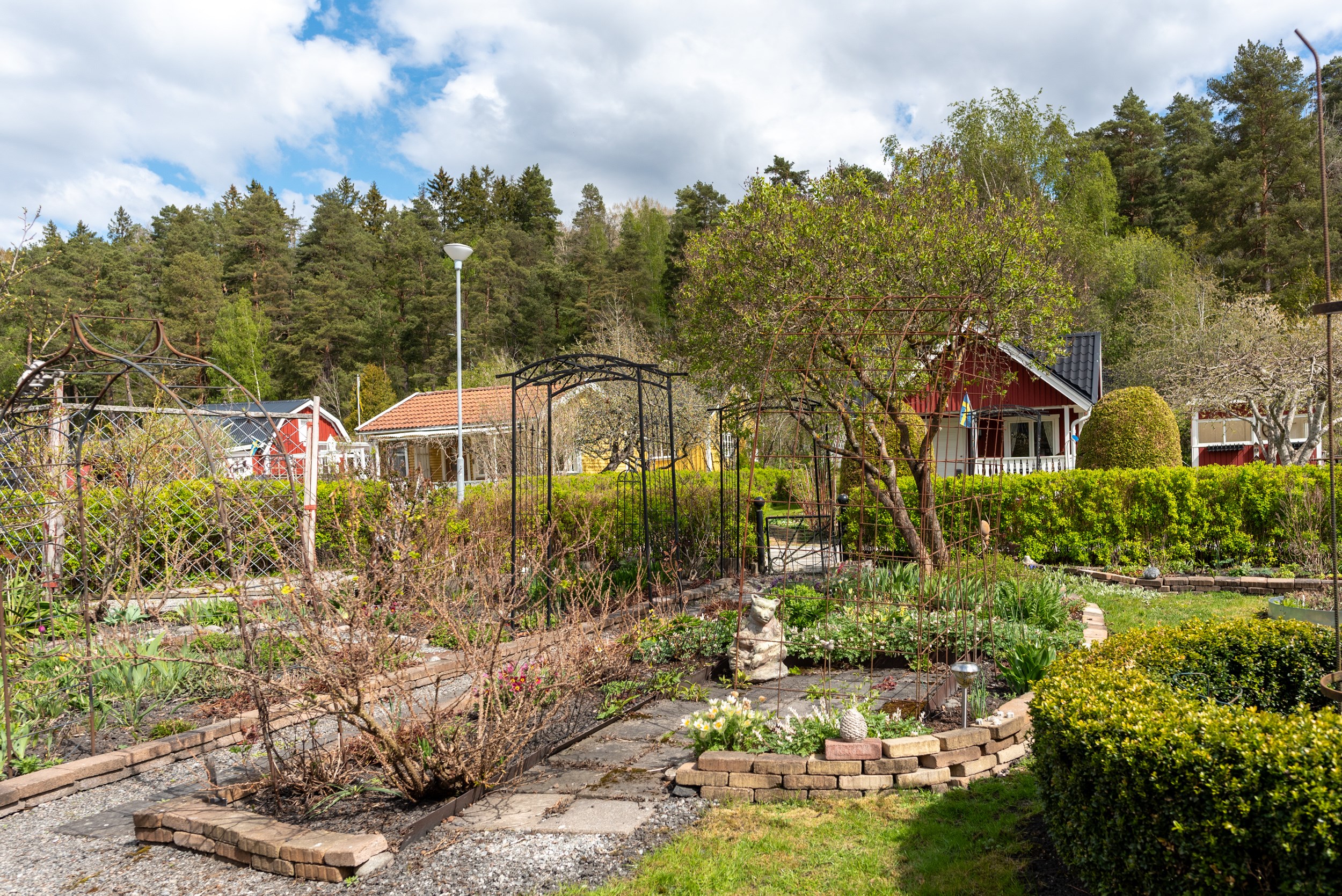 Bostadsbild från Kolonivägen 63, Såld i Biskopsängen, Västerås