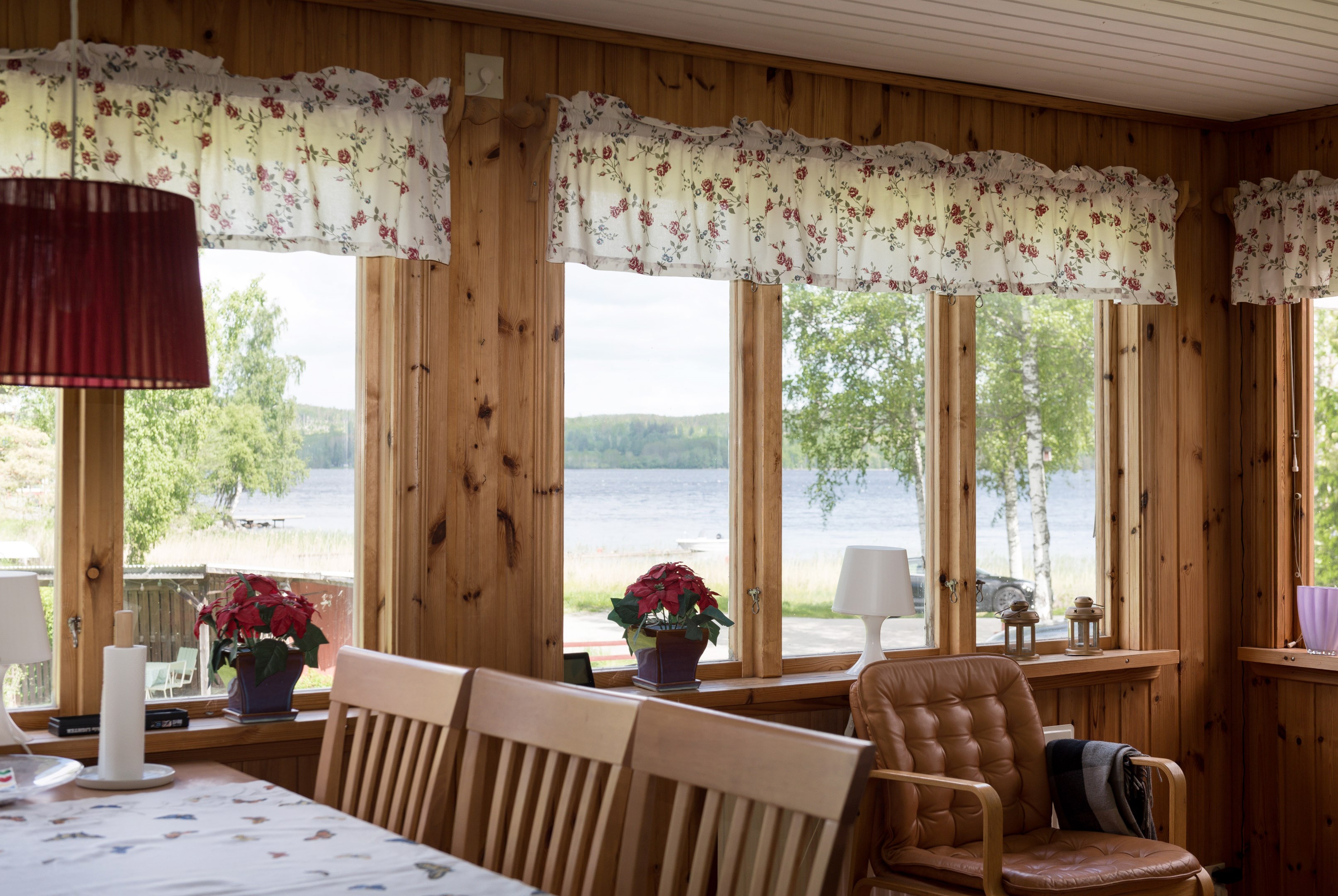 Matrum med utsikt mot sjön