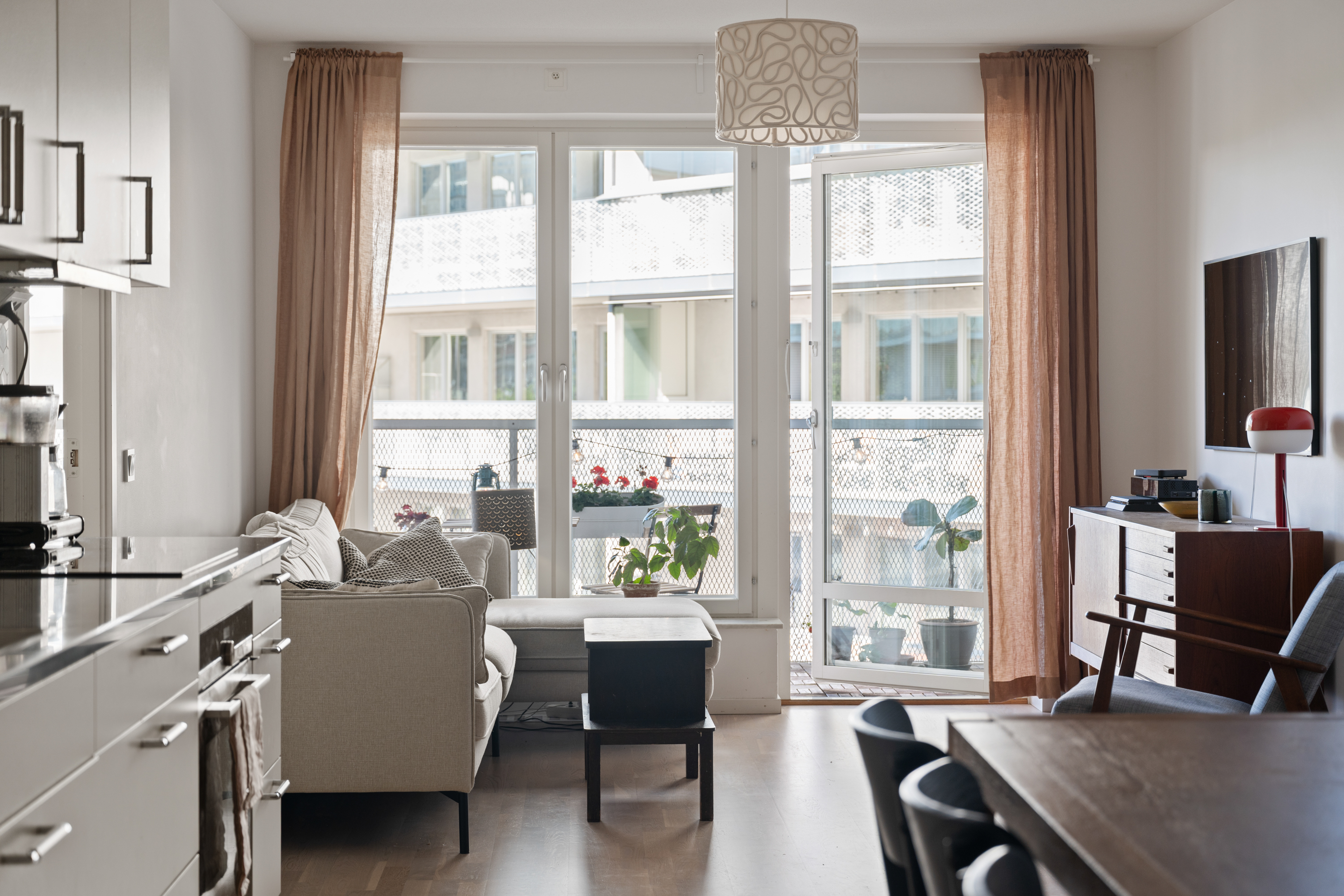 Bostadsbild från Liljeholmsgränd 2, 3 tr, Såld i Liljeholmen - Liljeholmskajen, Stockholm